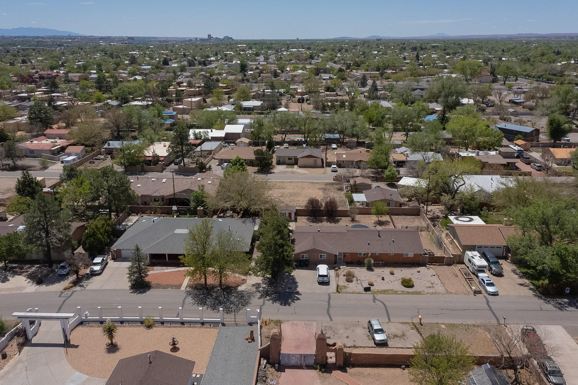 819 Los Poblanos Ranch Road NW