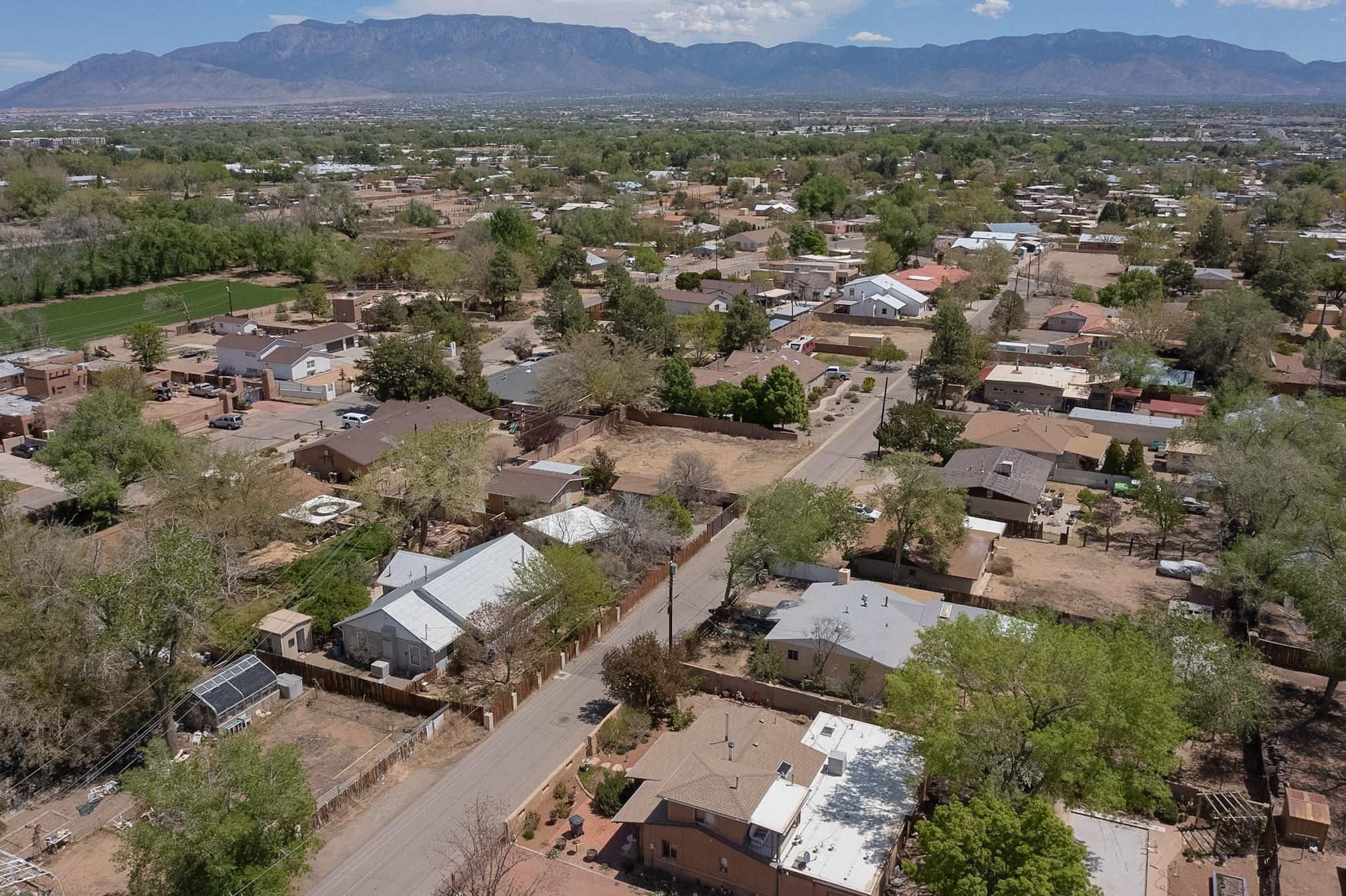 819 Los Poblanos Ranch Road NW