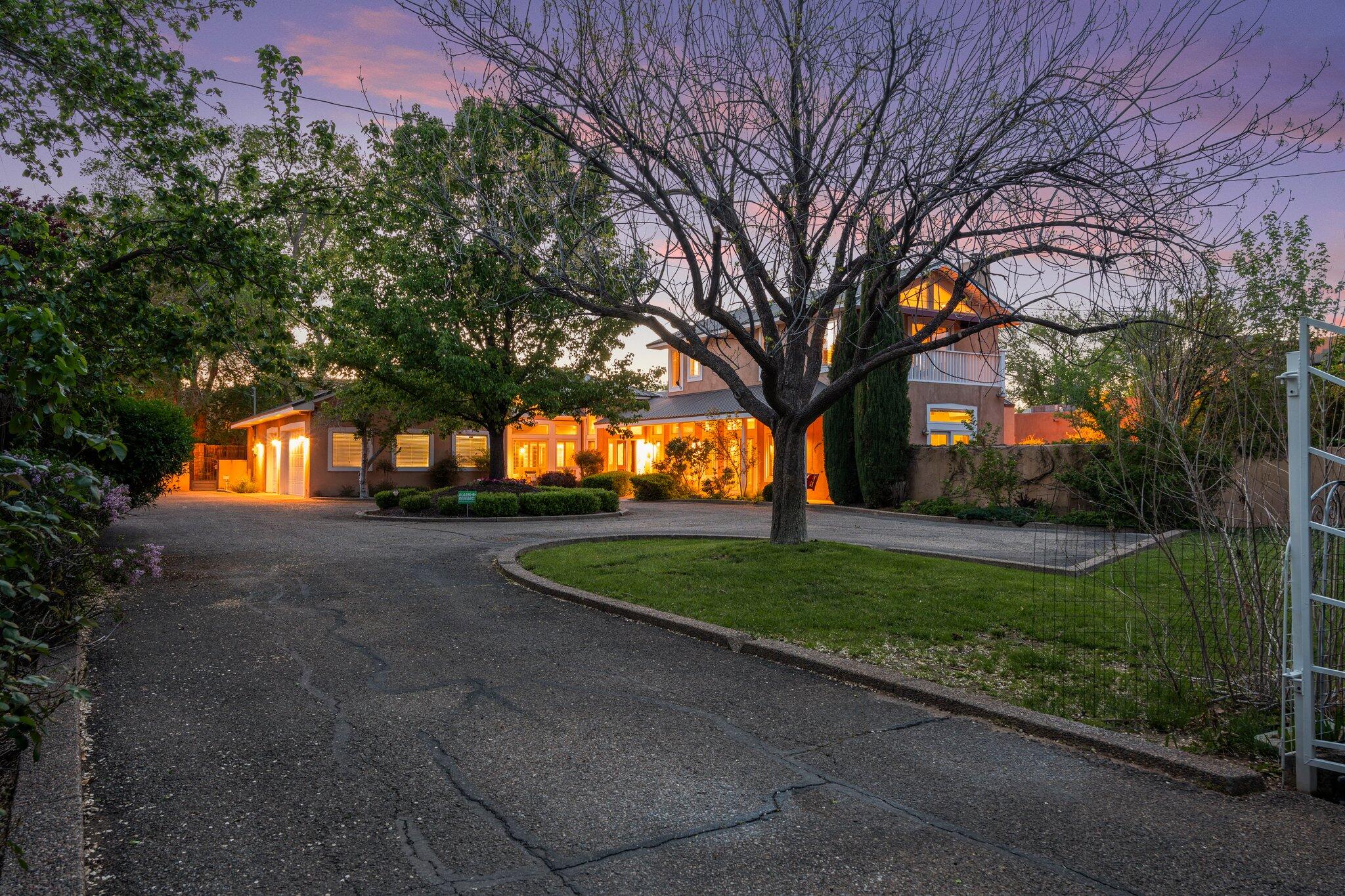 3023 RIO GRANDE Boulevard NW