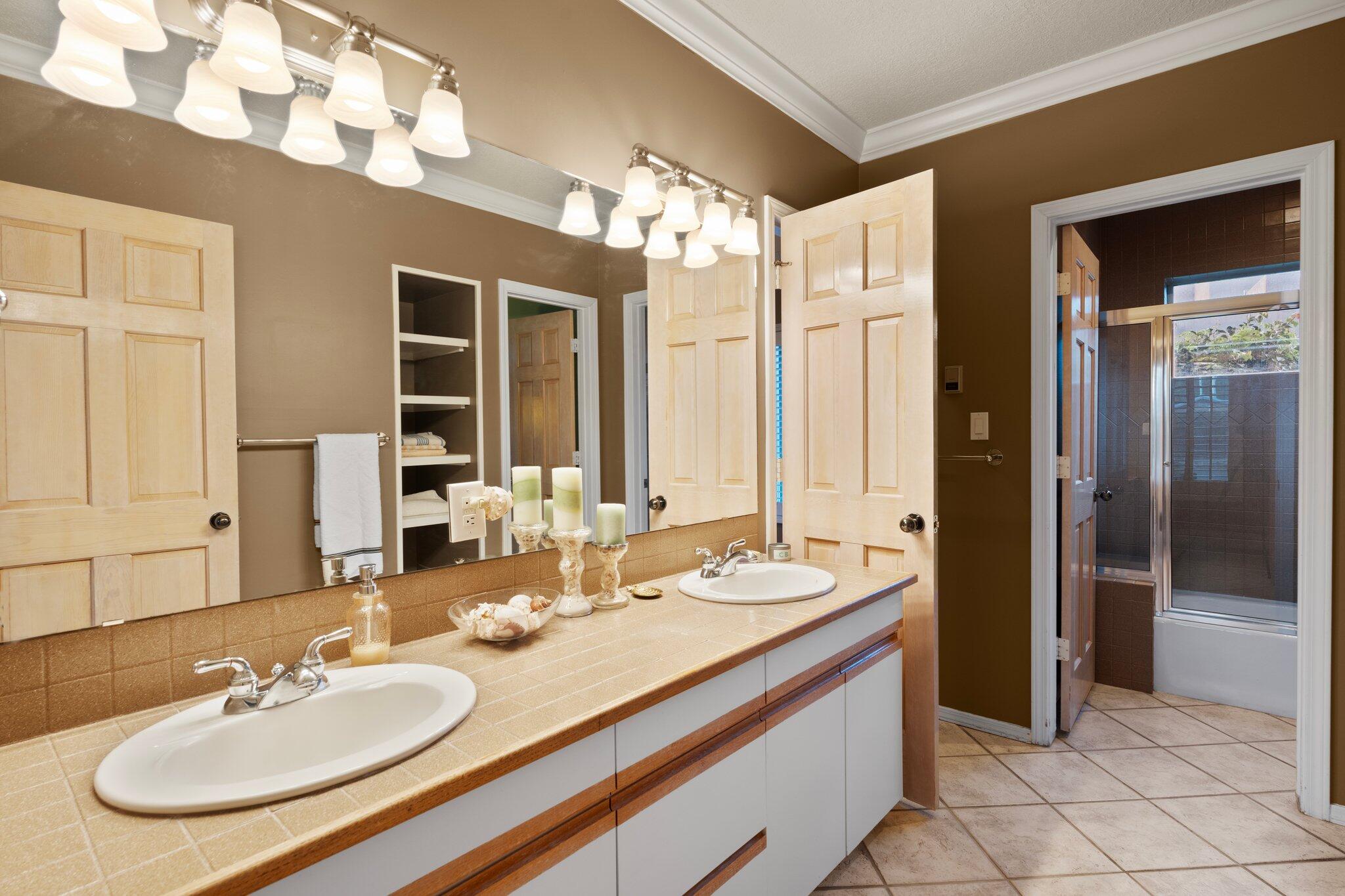 3023 RIO GRANDE Boulevard NW