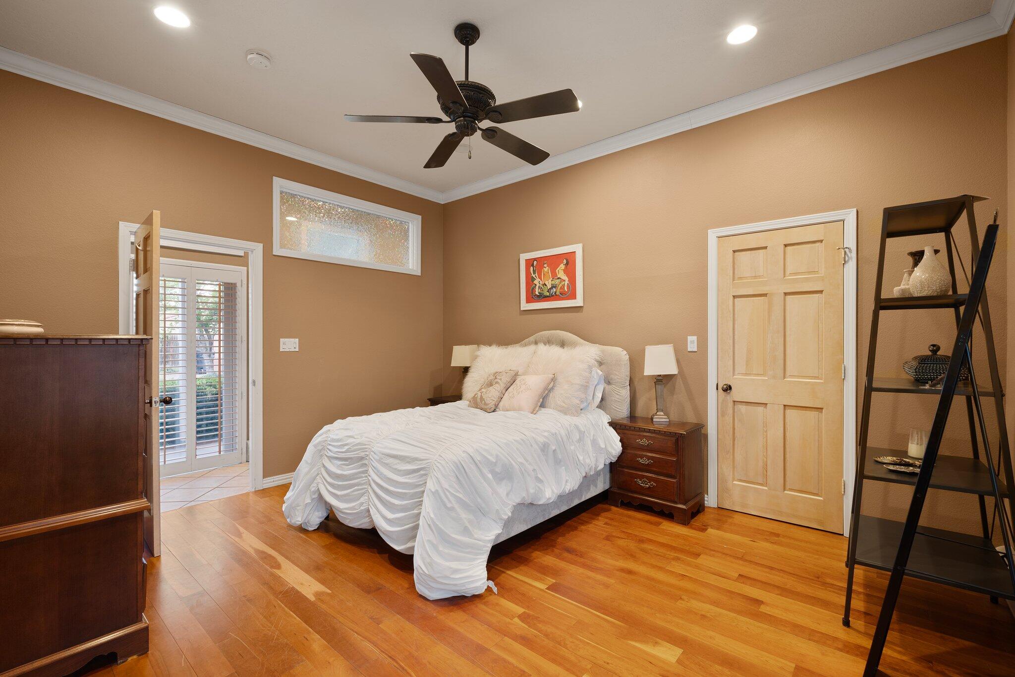 3023 RIO GRANDE Boulevard NW