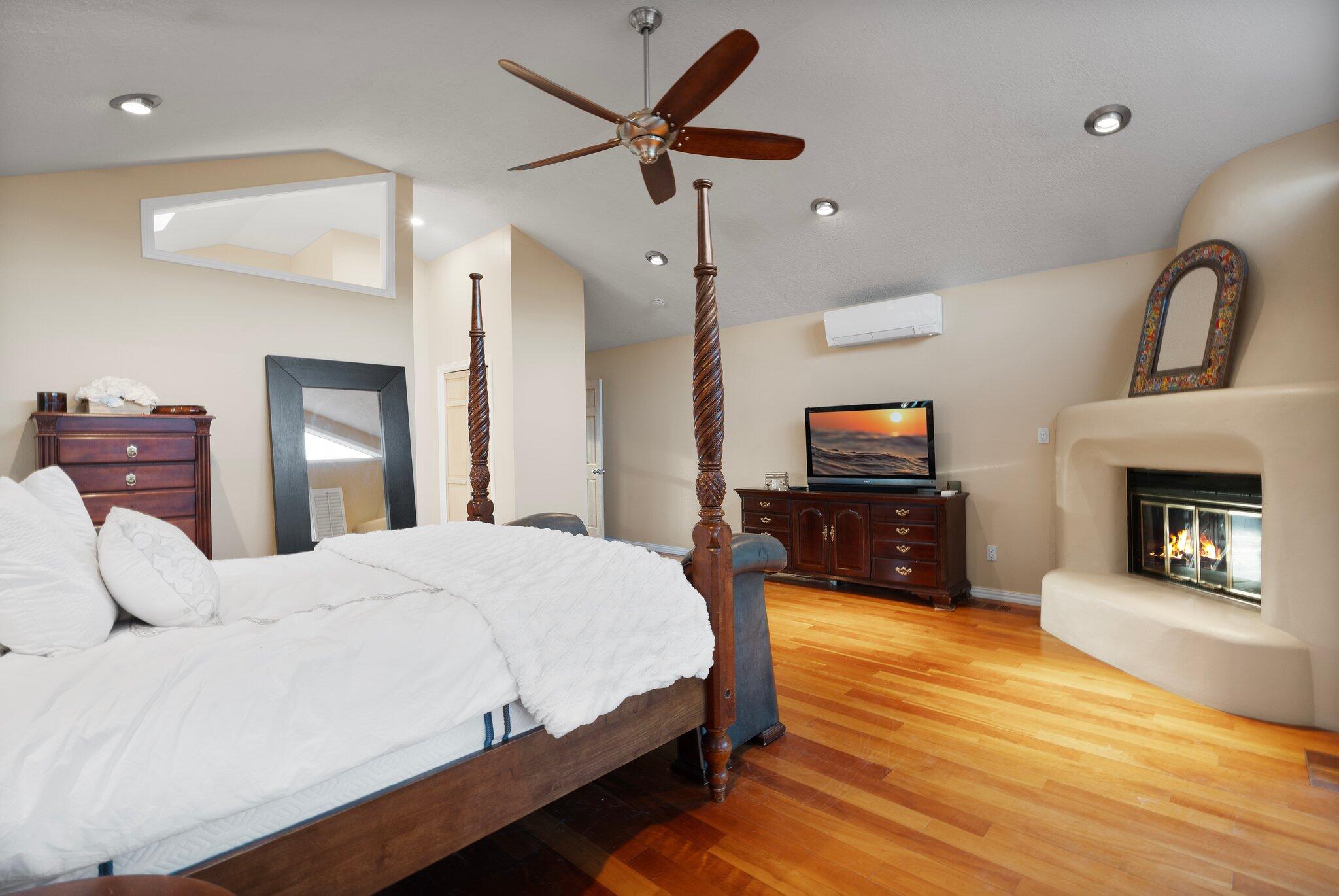 3023 RIO GRANDE Boulevard NW