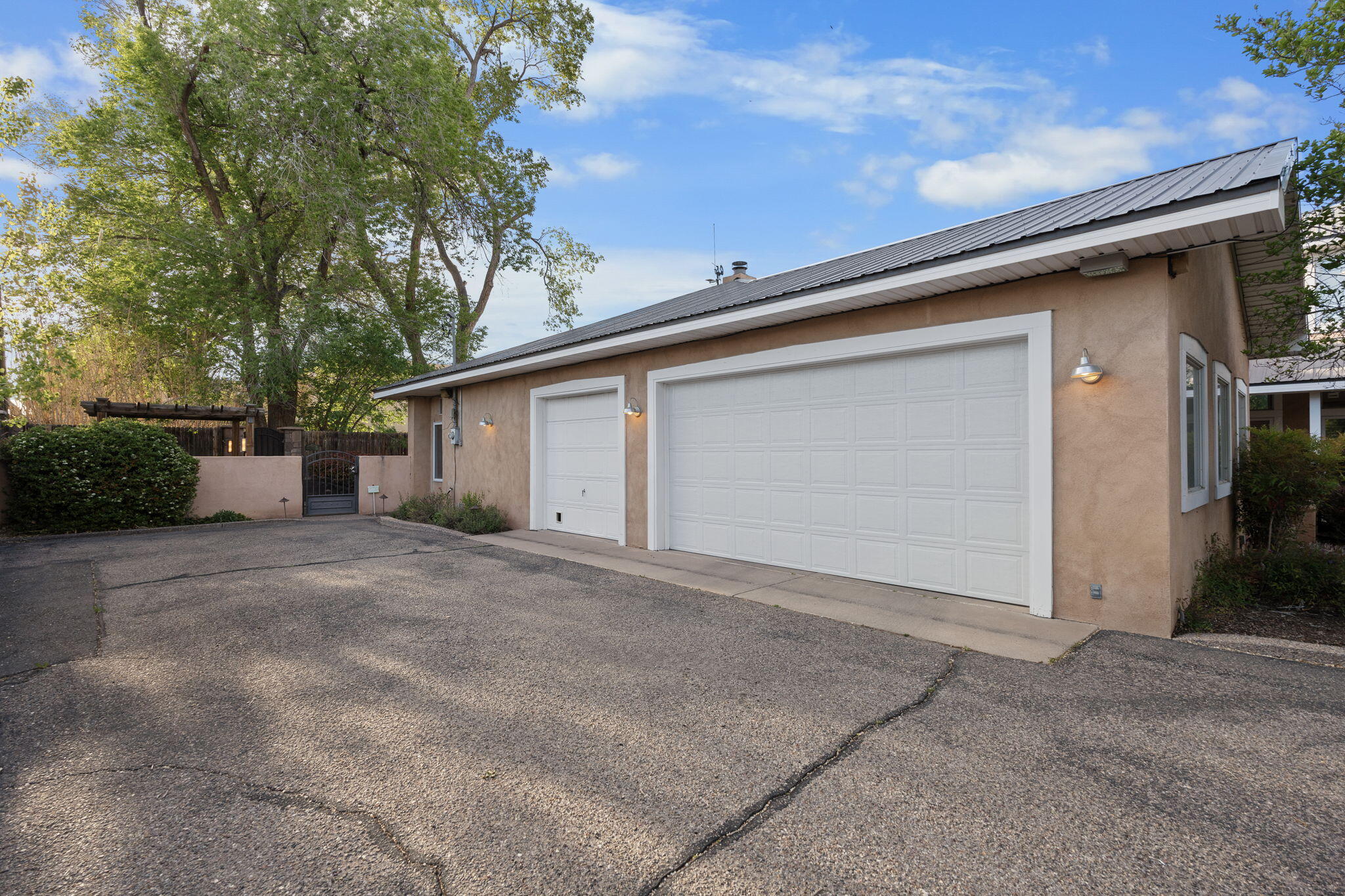 3023 RIO GRANDE Boulevard NW