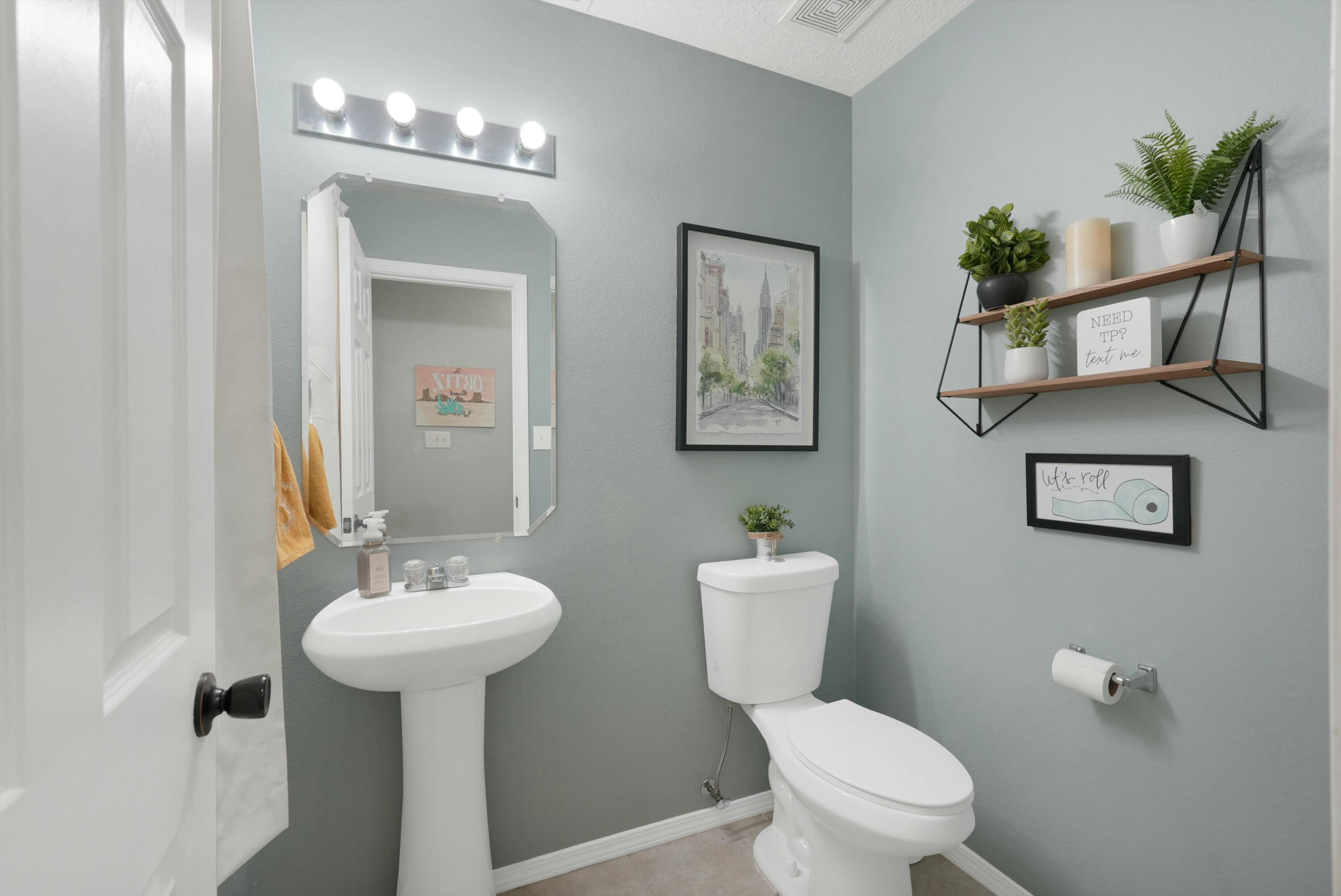 10748 Humphries Lane SW