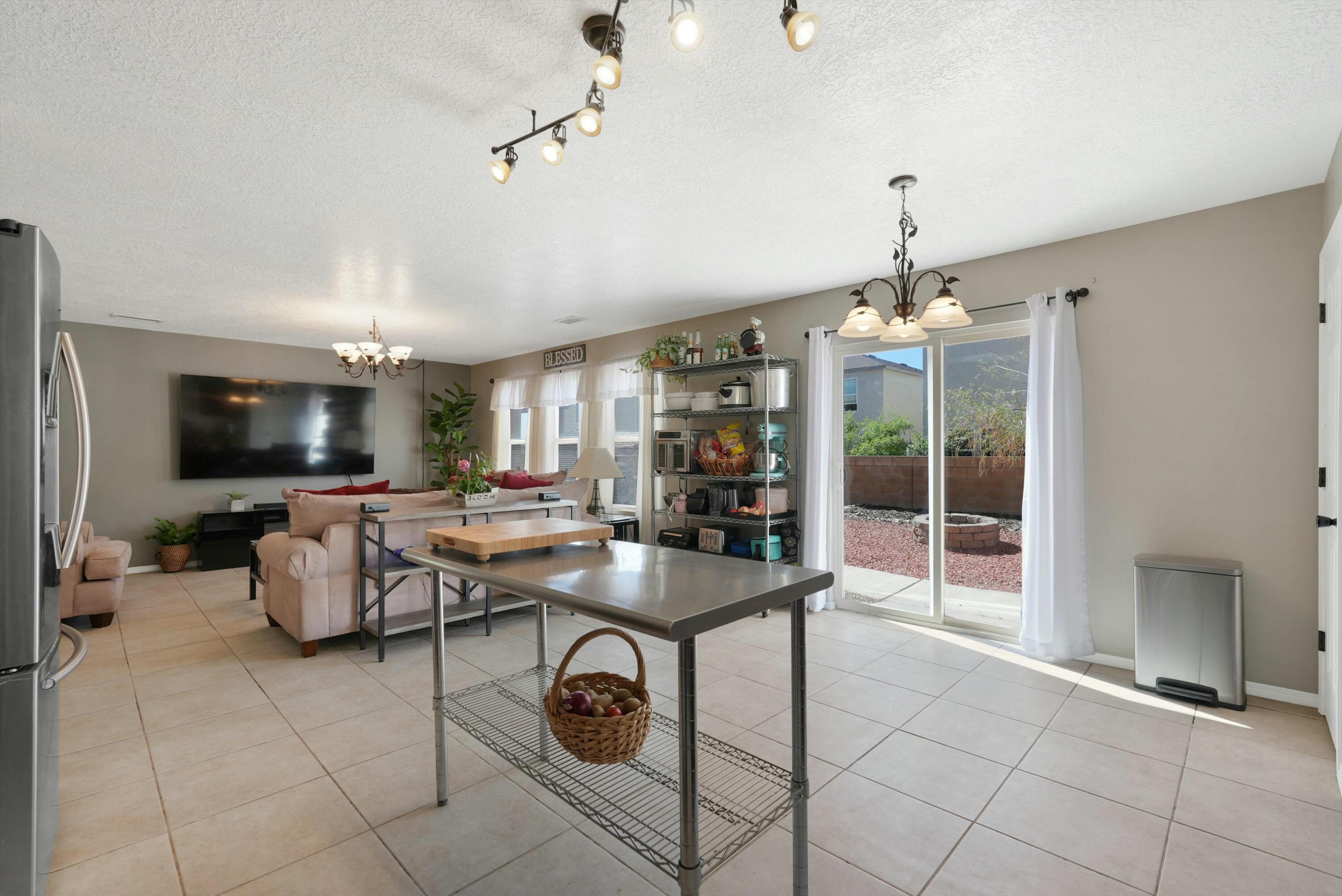 10748 Humphries Lane SW