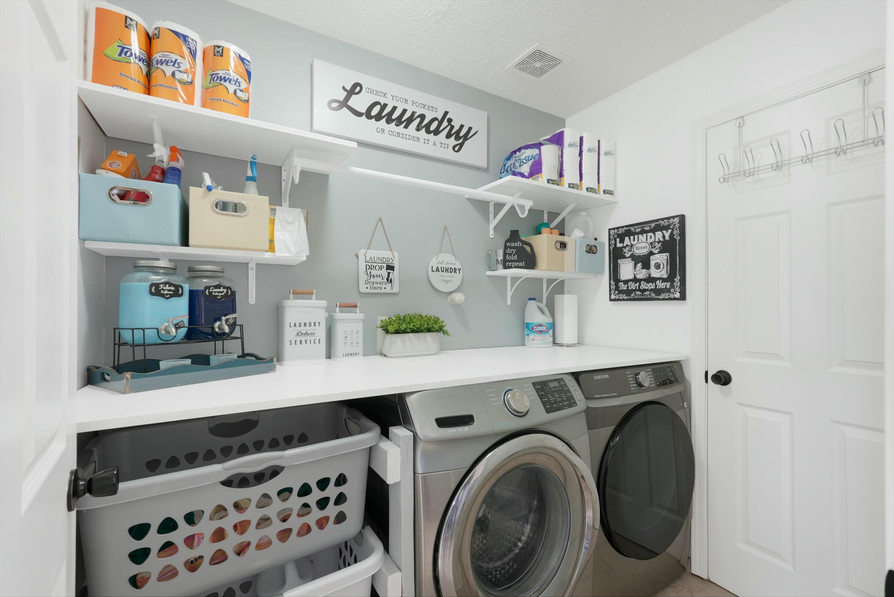 10748 Humphries Lane SW