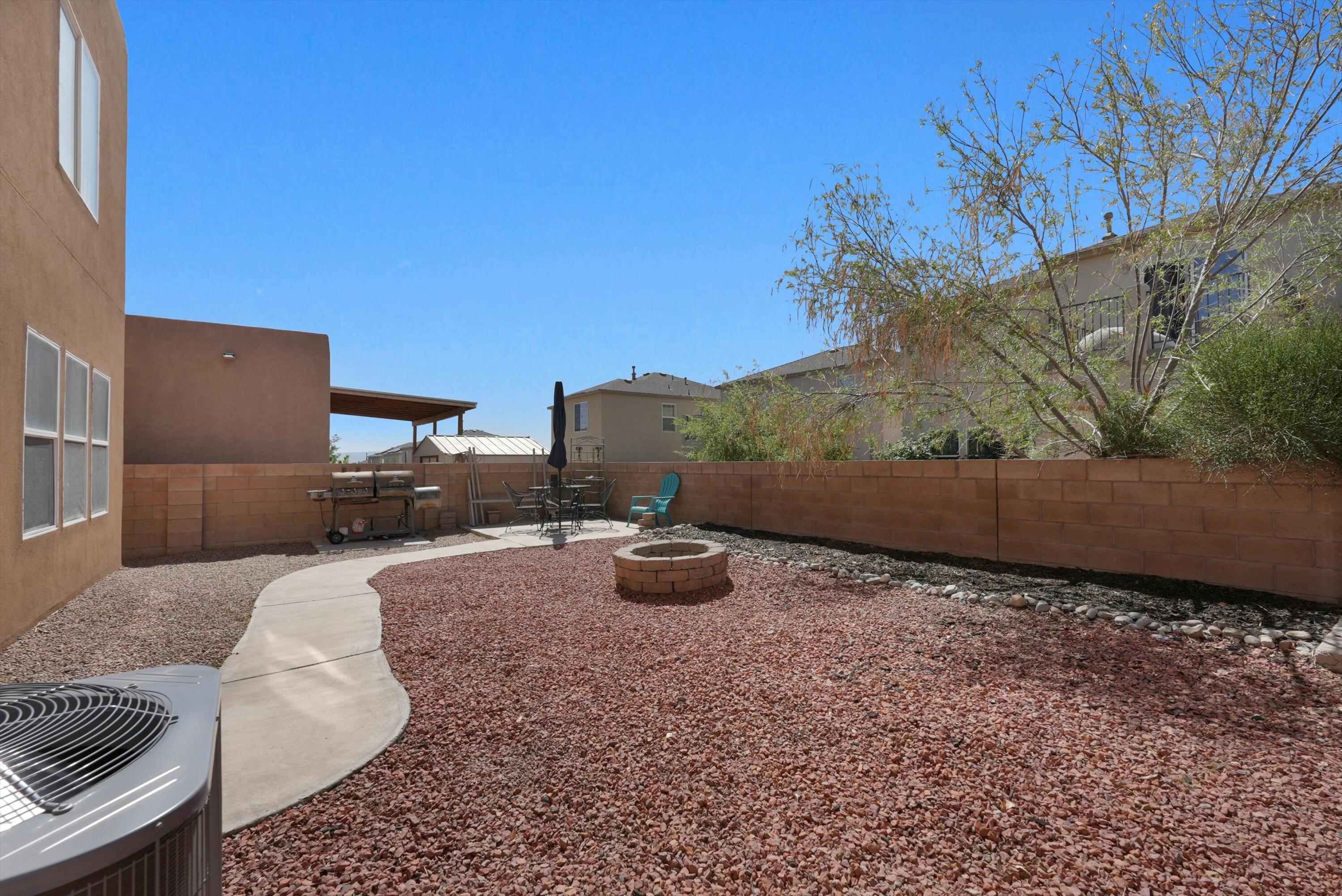 10748 Humphries Lane SW