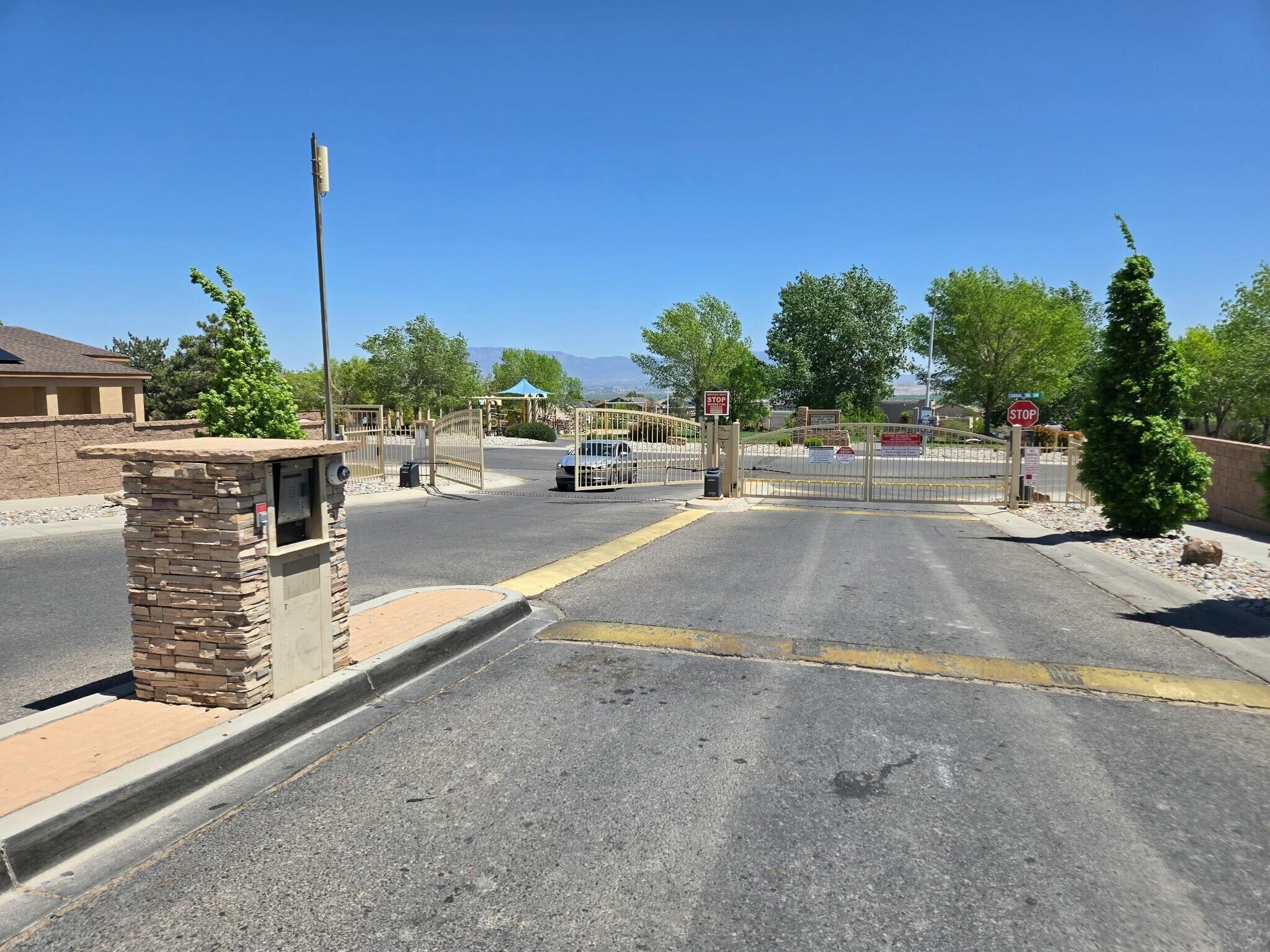 10748 Humphries Lane SW