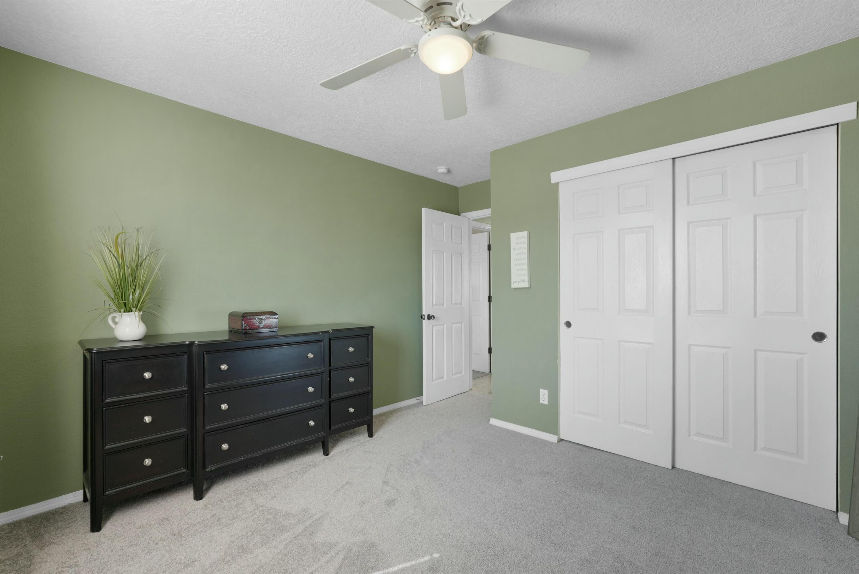 10748 Humphries Lane SW