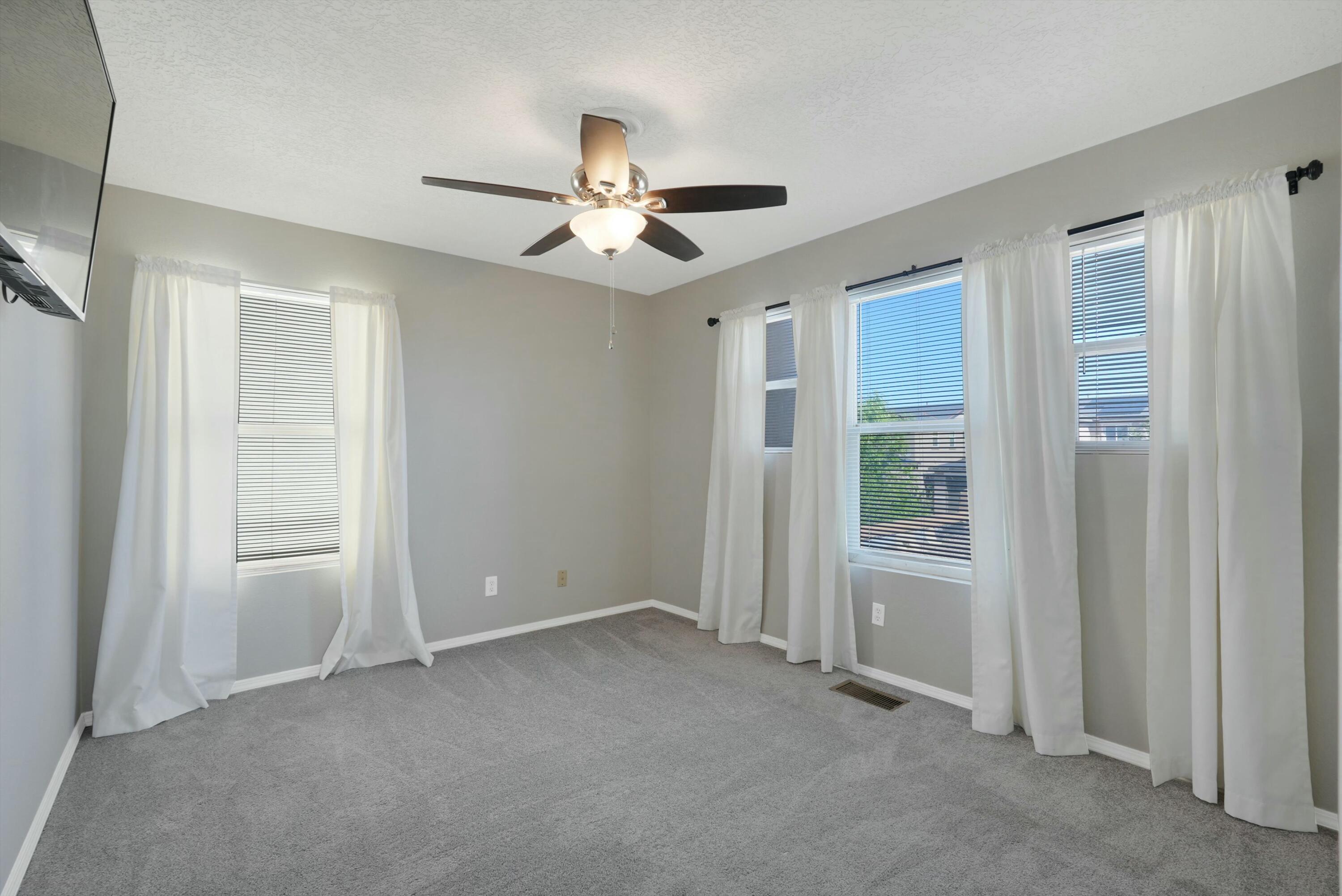 10748 Humphries Lane SW