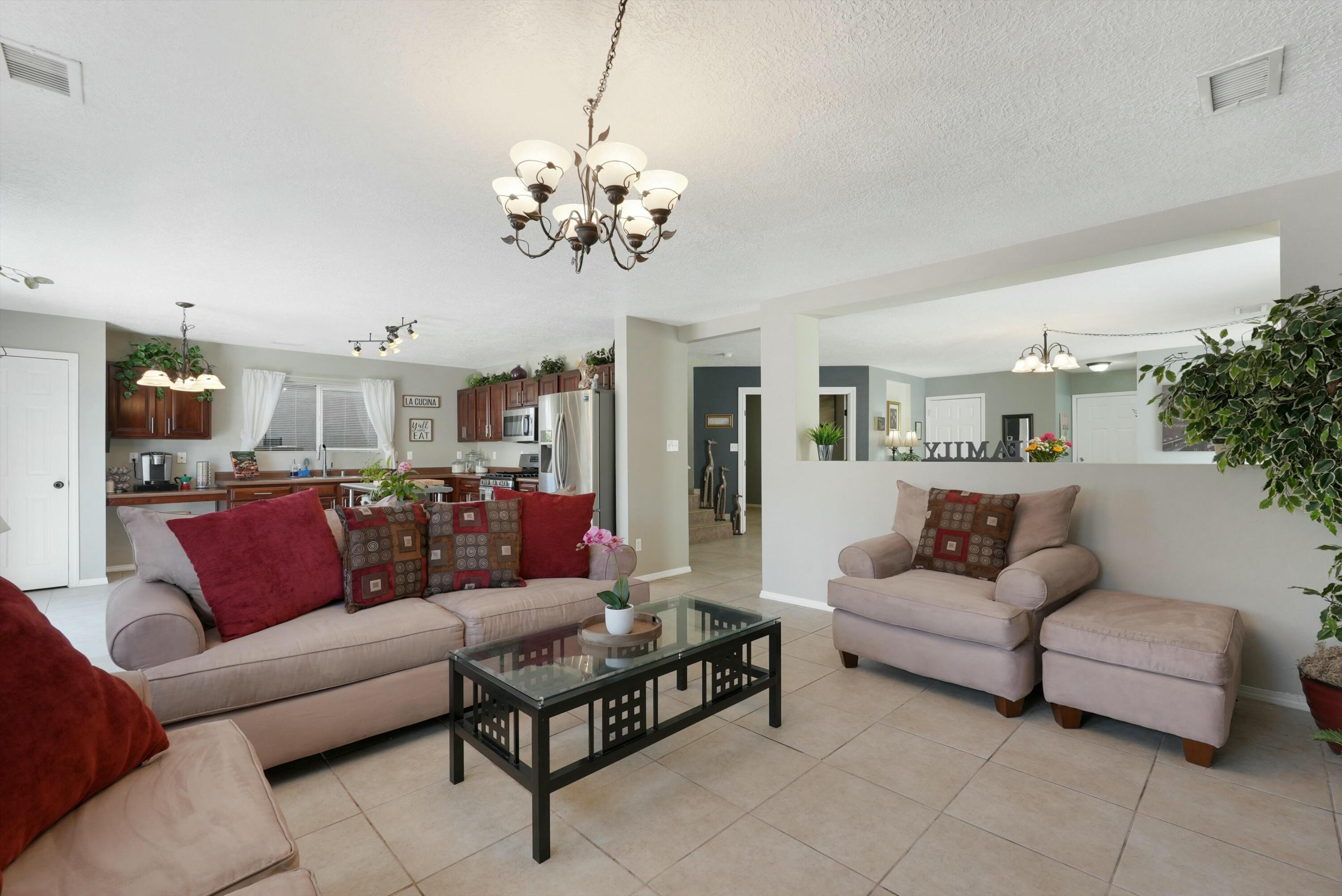 10748 Humphries Lane SW