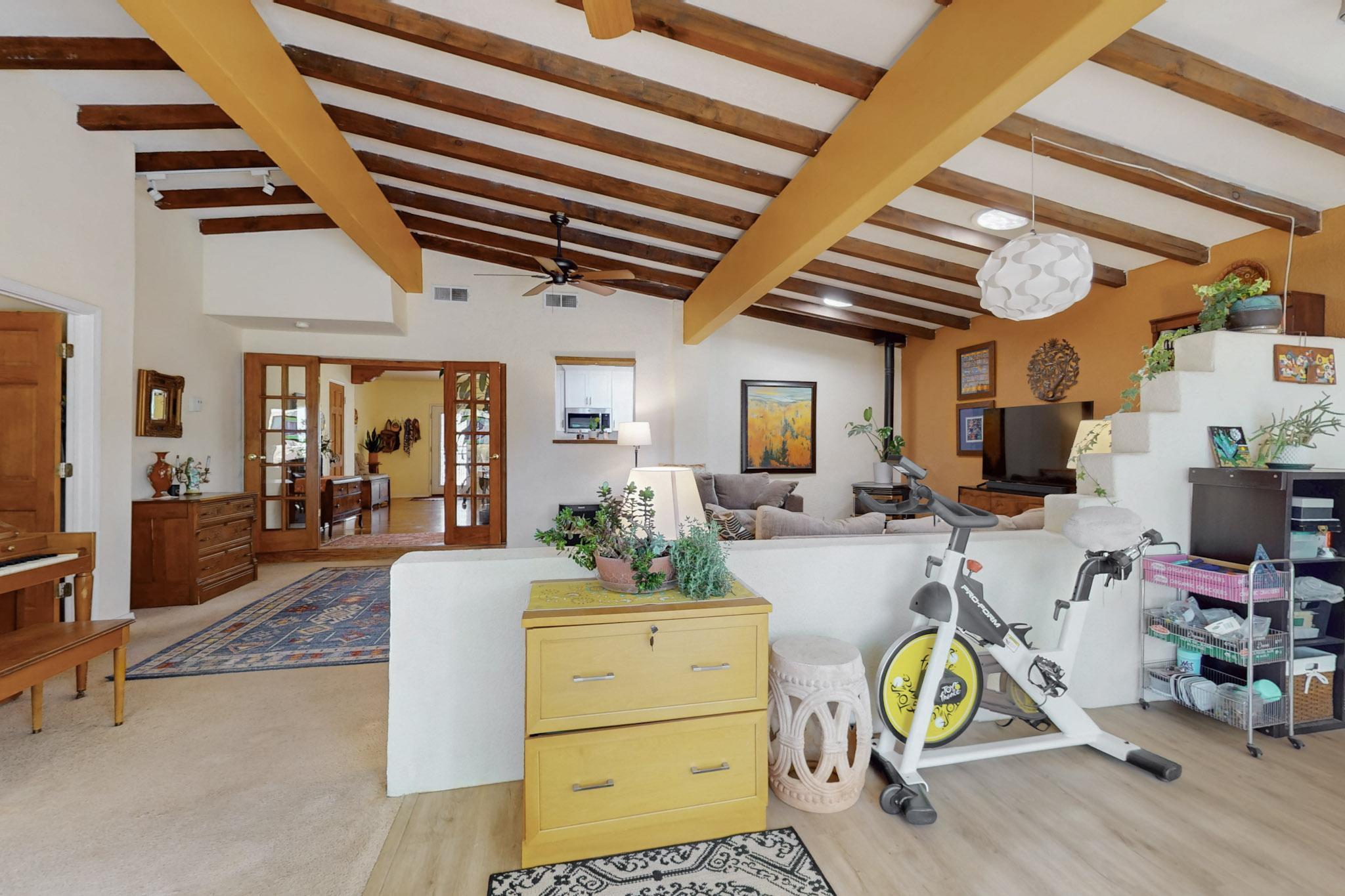 5006 Pershing Avenue SE