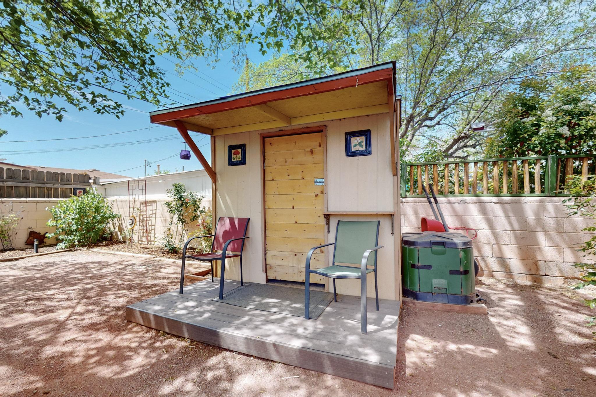 5006 Pershing Avenue SE