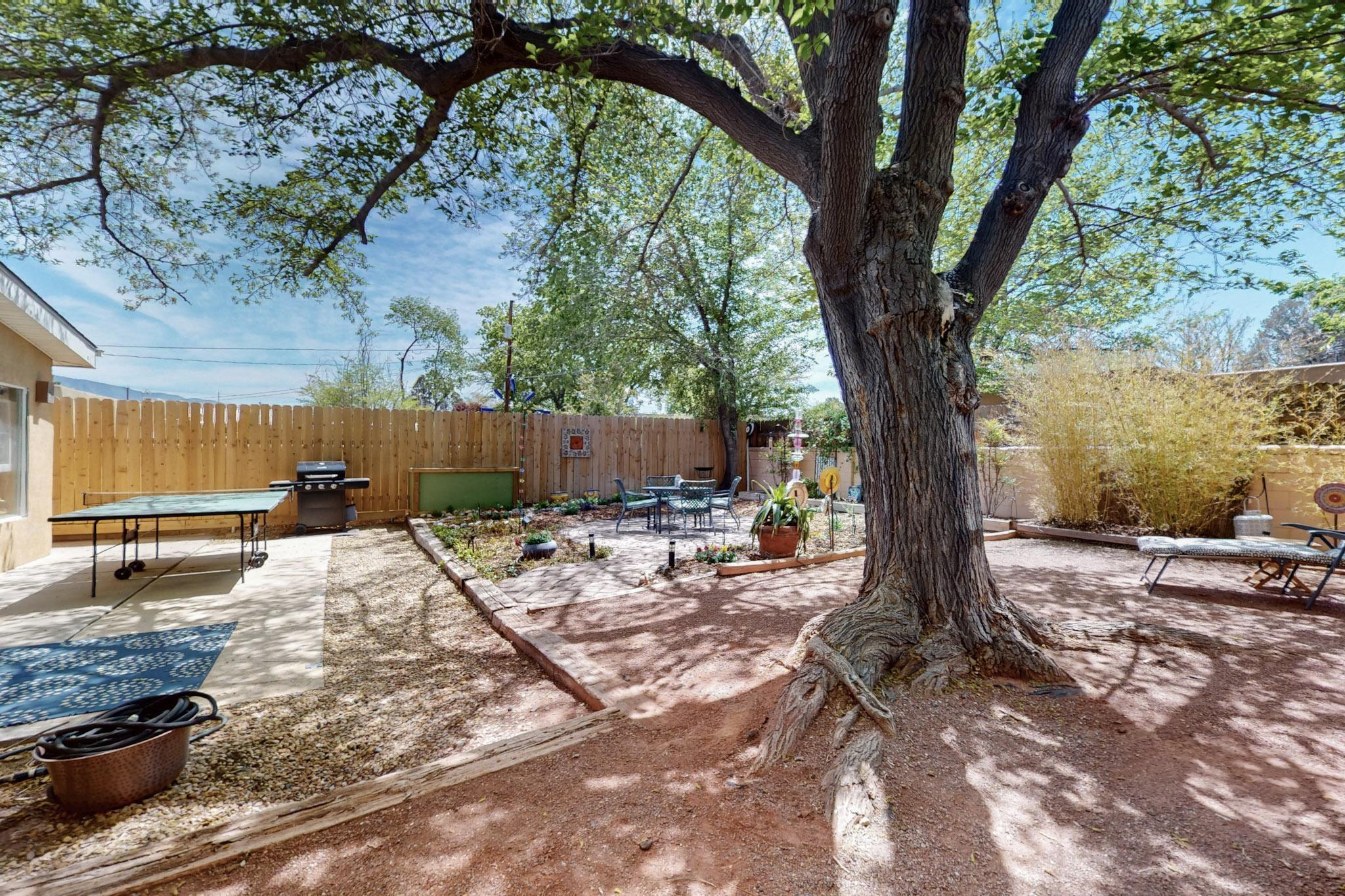 5006 Pershing Avenue SE