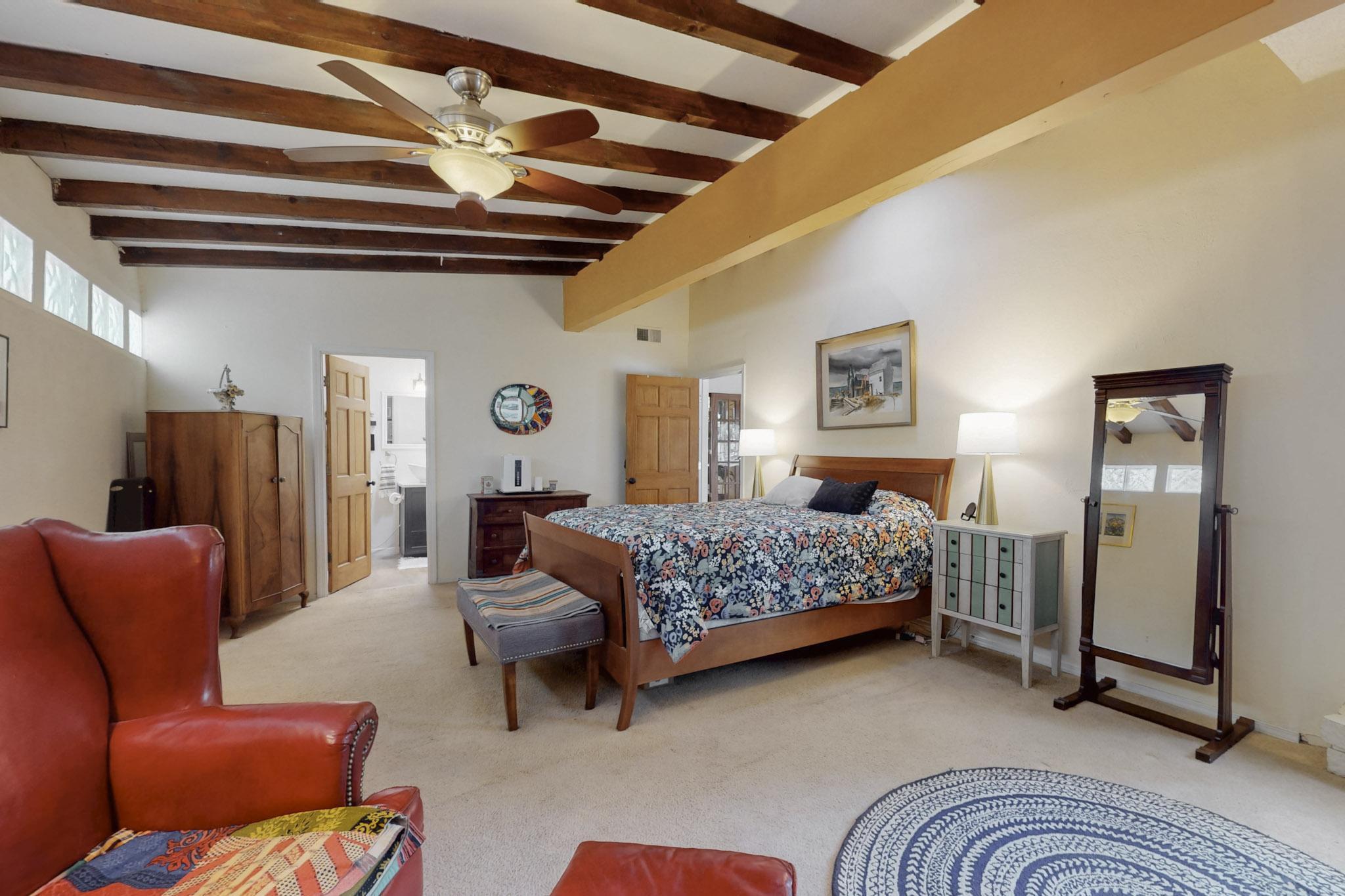 5006 Pershing Avenue SE