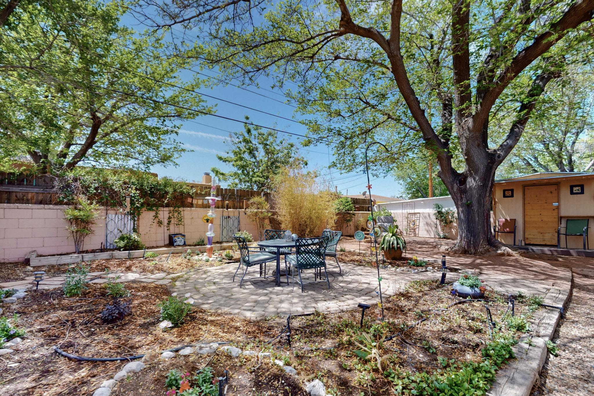 5006 Pershing Avenue SE