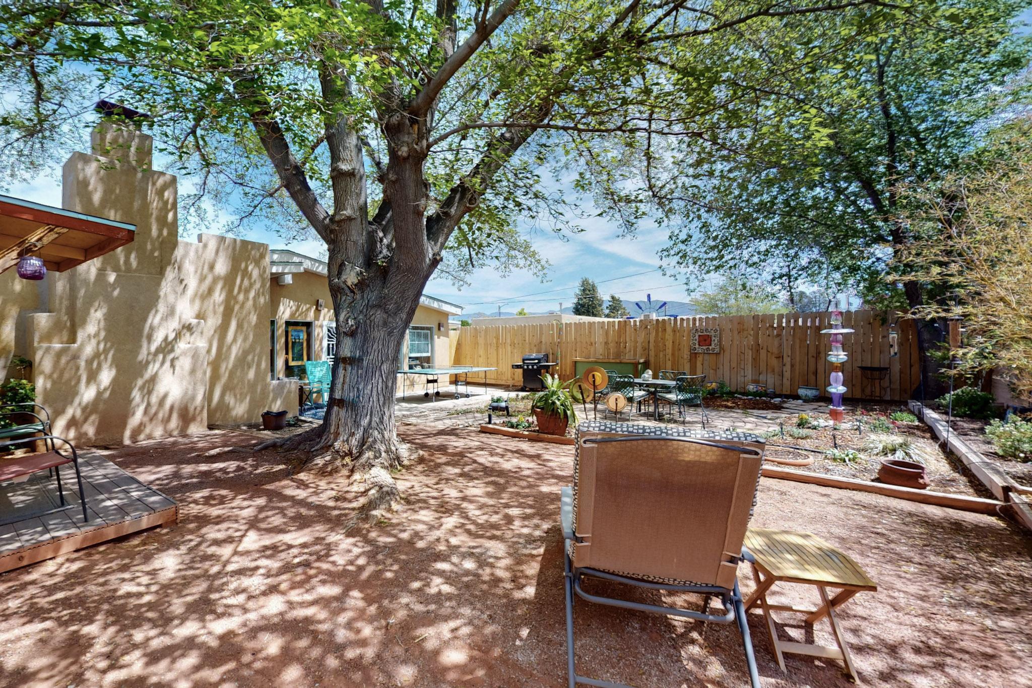 5006 Pershing Avenue SE