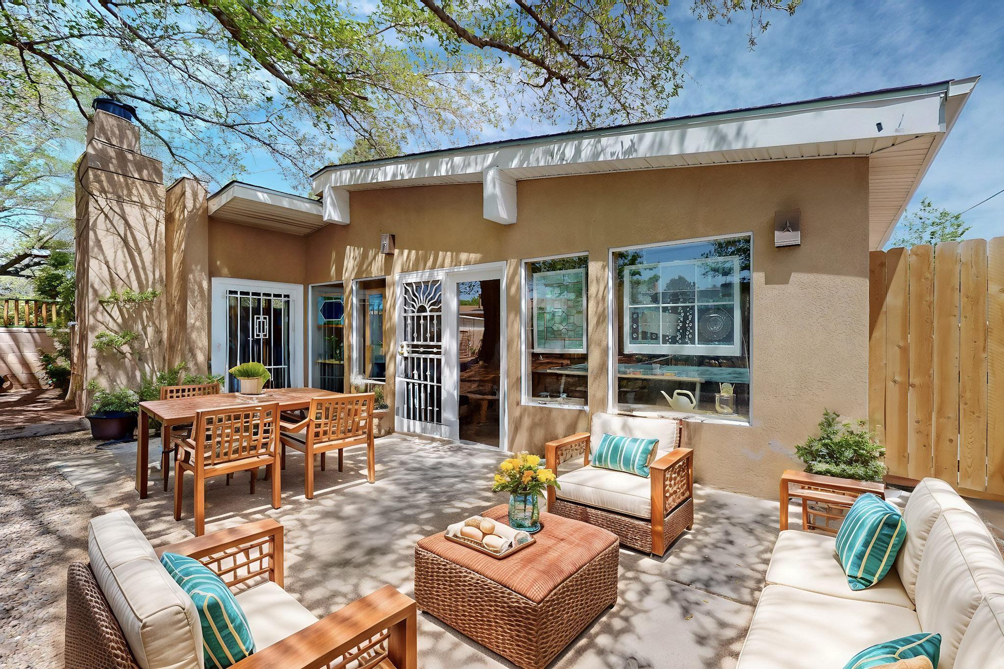 5006 Pershing Avenue SE