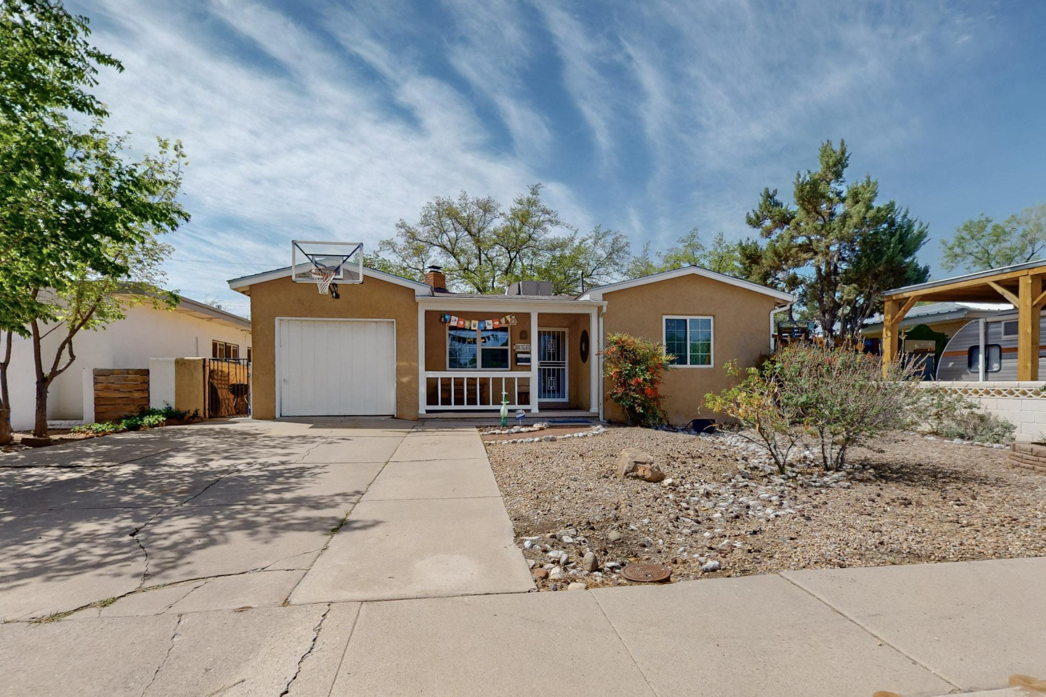 5006 Pershing Avenue SE