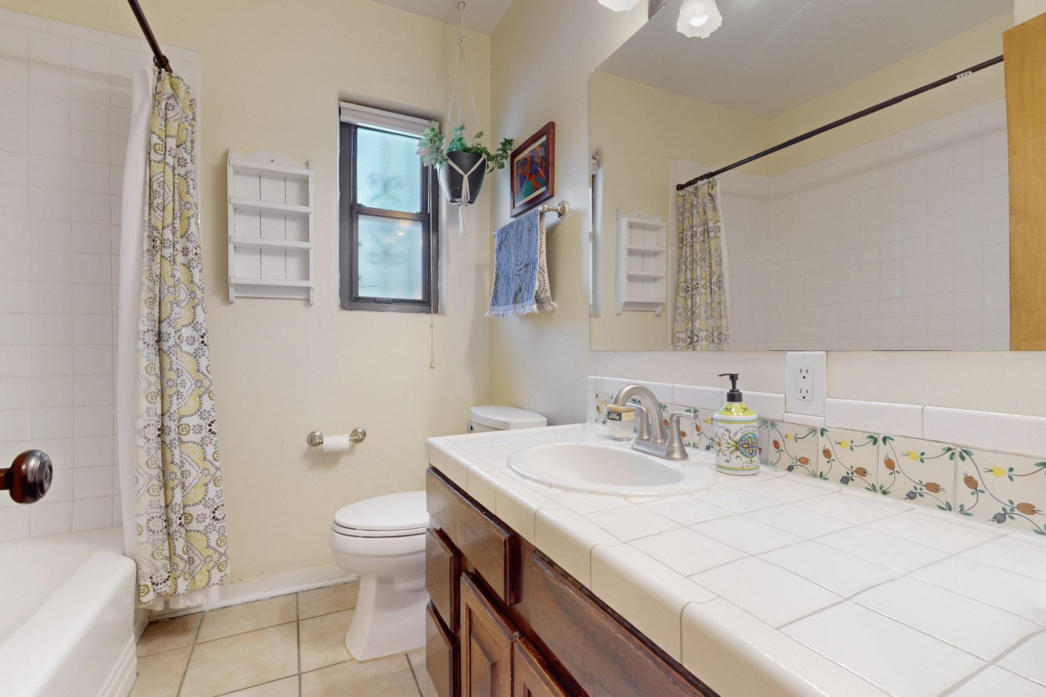 5006 Pershing Avenue SE