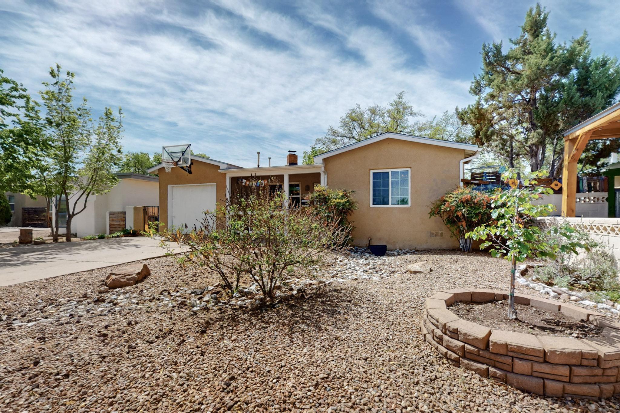 5006 Pershing Avenue SE