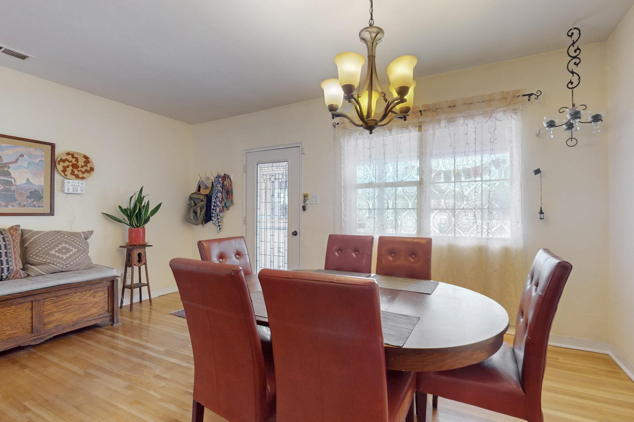 5006 Pershing Avenue SE