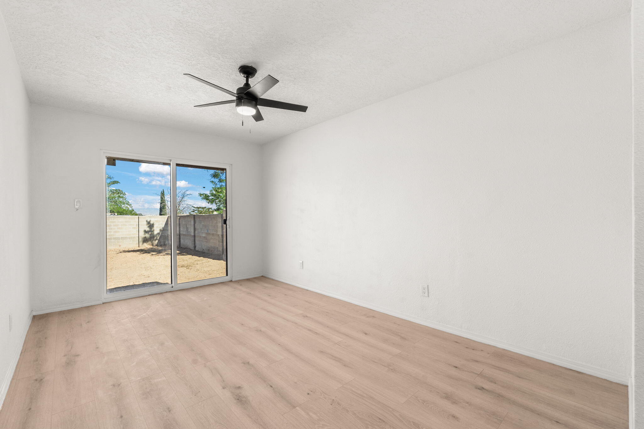 8905 ALEXIS Avenue SW