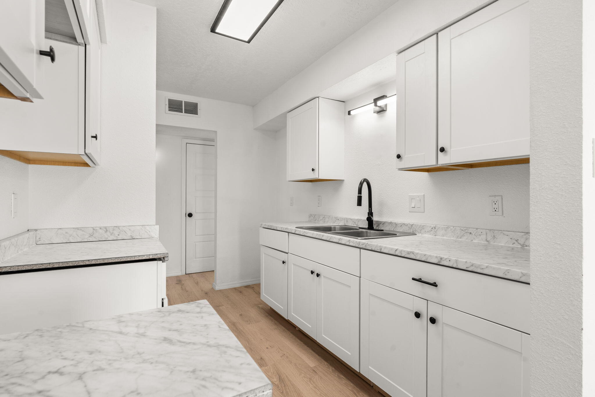 8905 ALEXIS Avenue SW