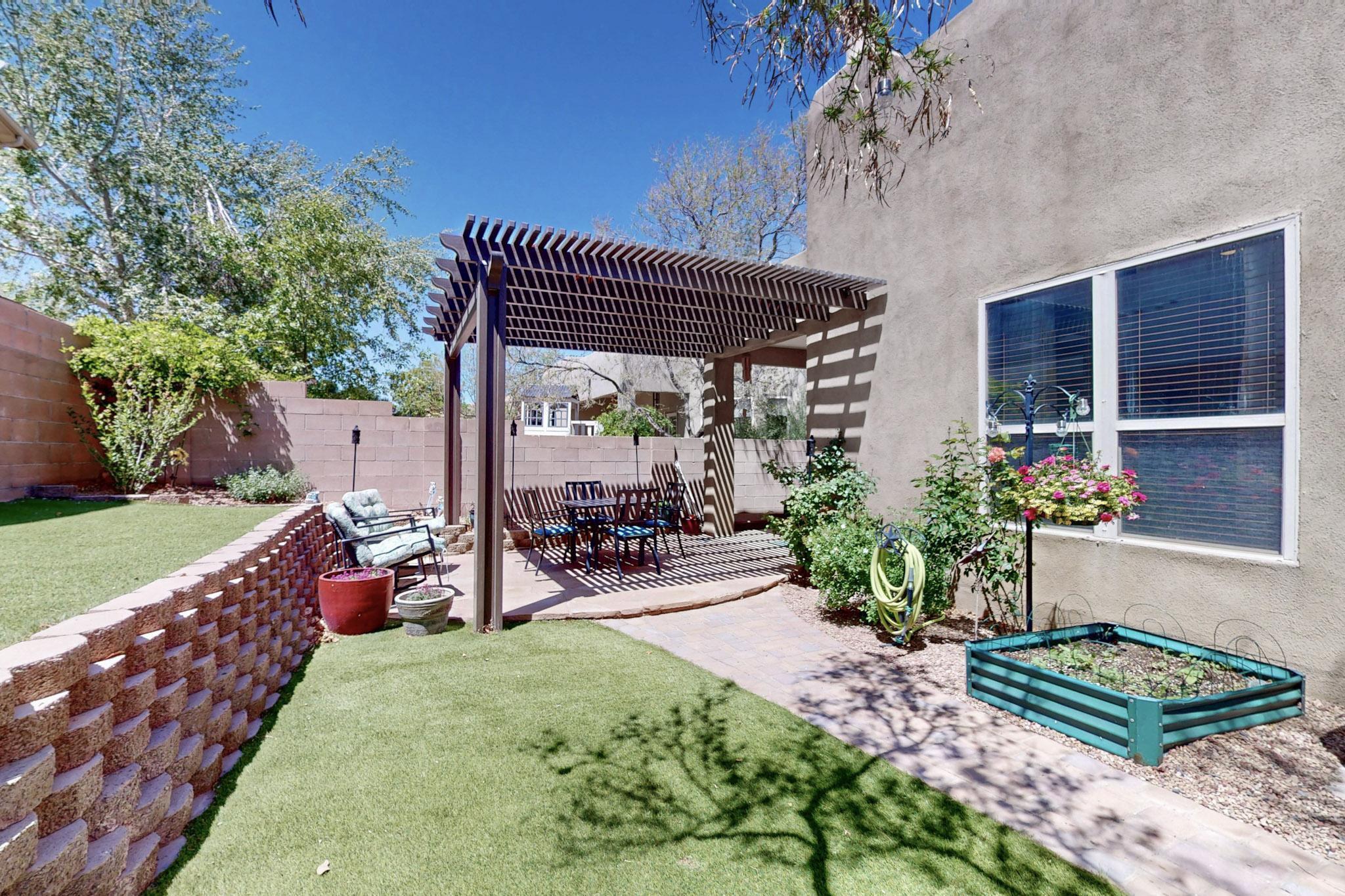 9709 CALLE CHAMISA NW