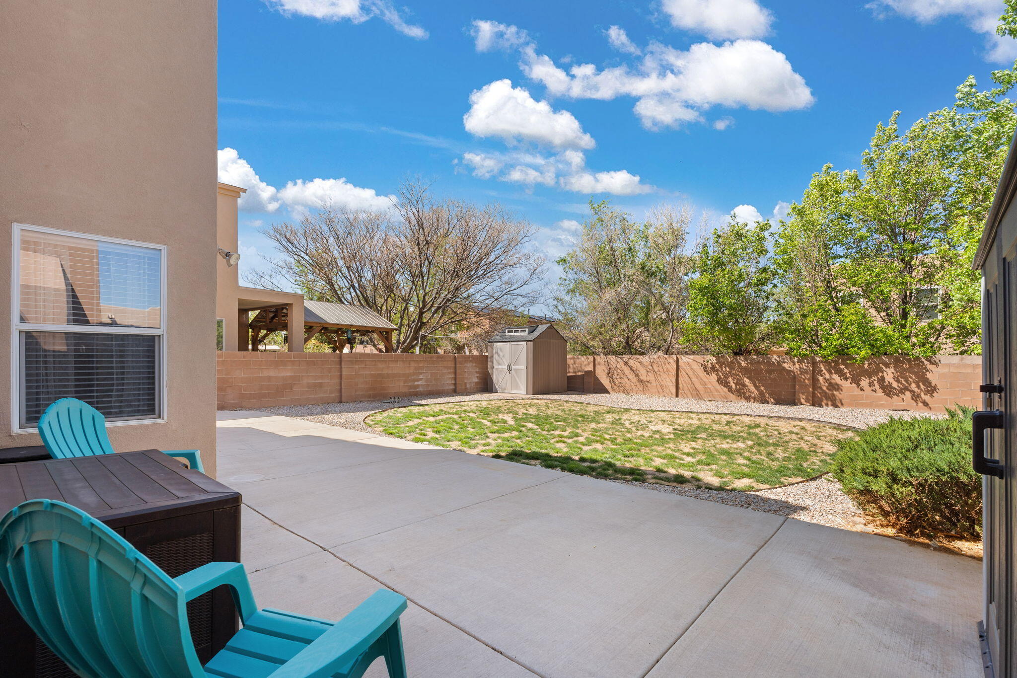 7105 AVIGNON Court NW