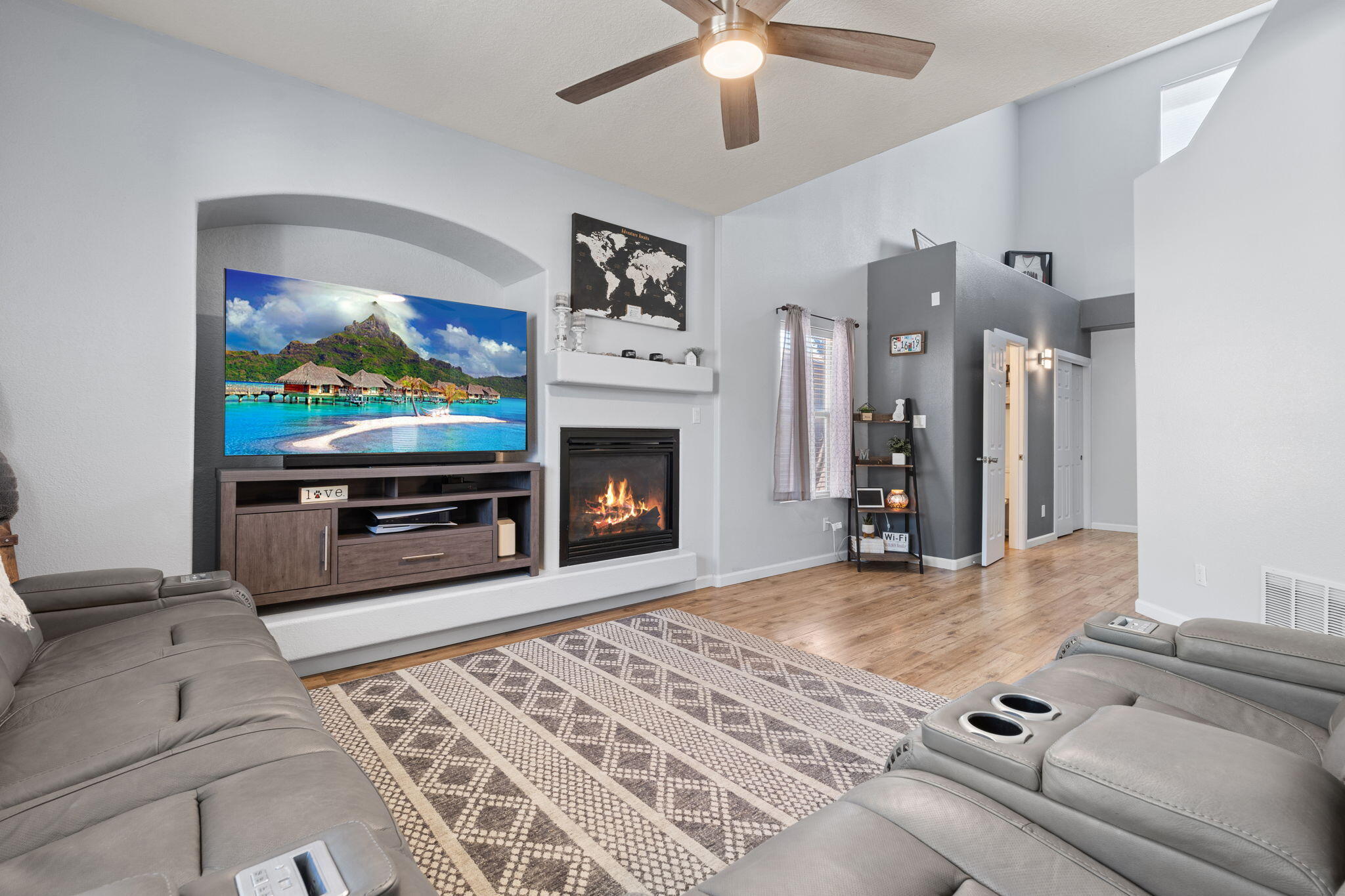 7105 AVIGNON Court NW