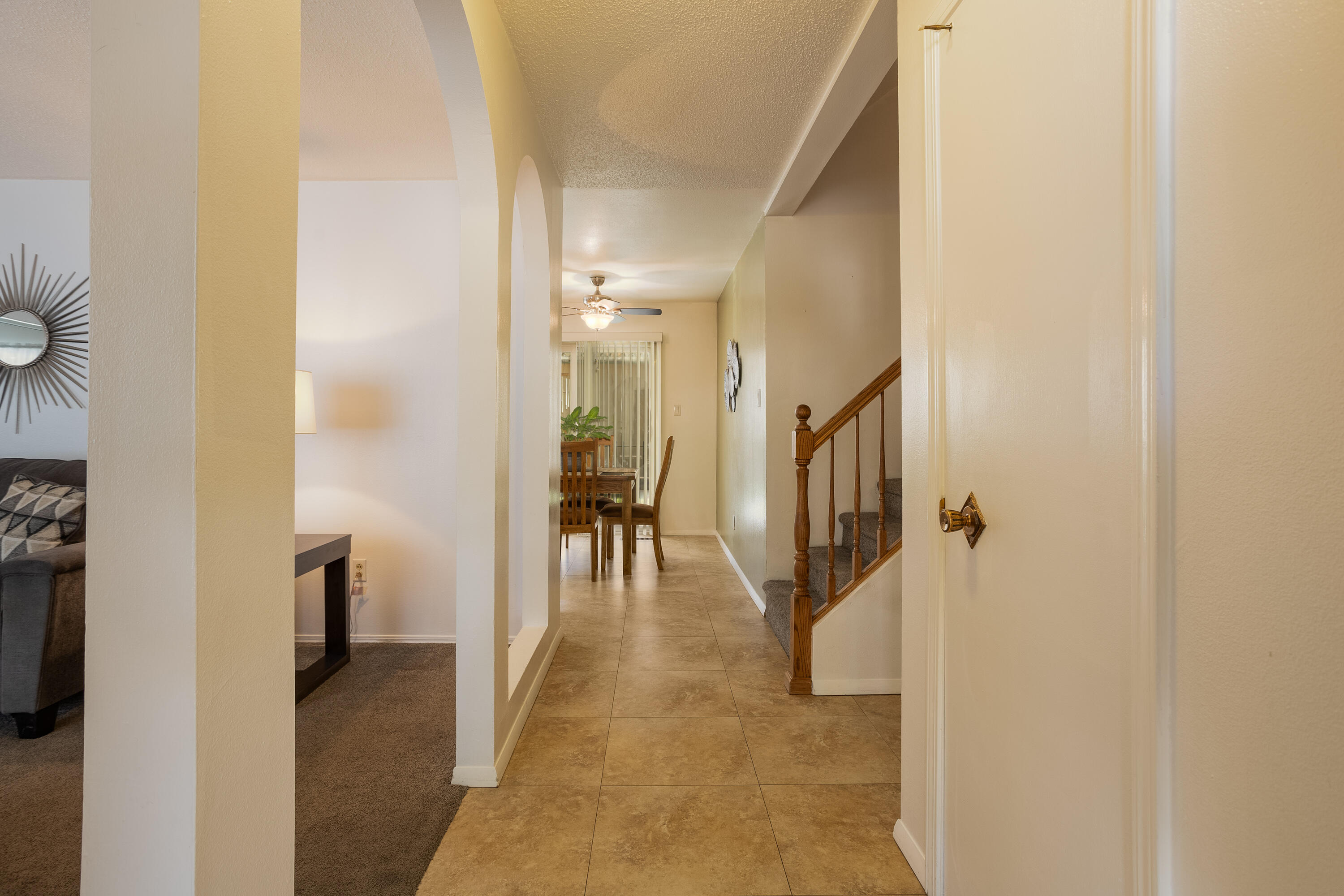 3616 SINGAPORE Circle NE