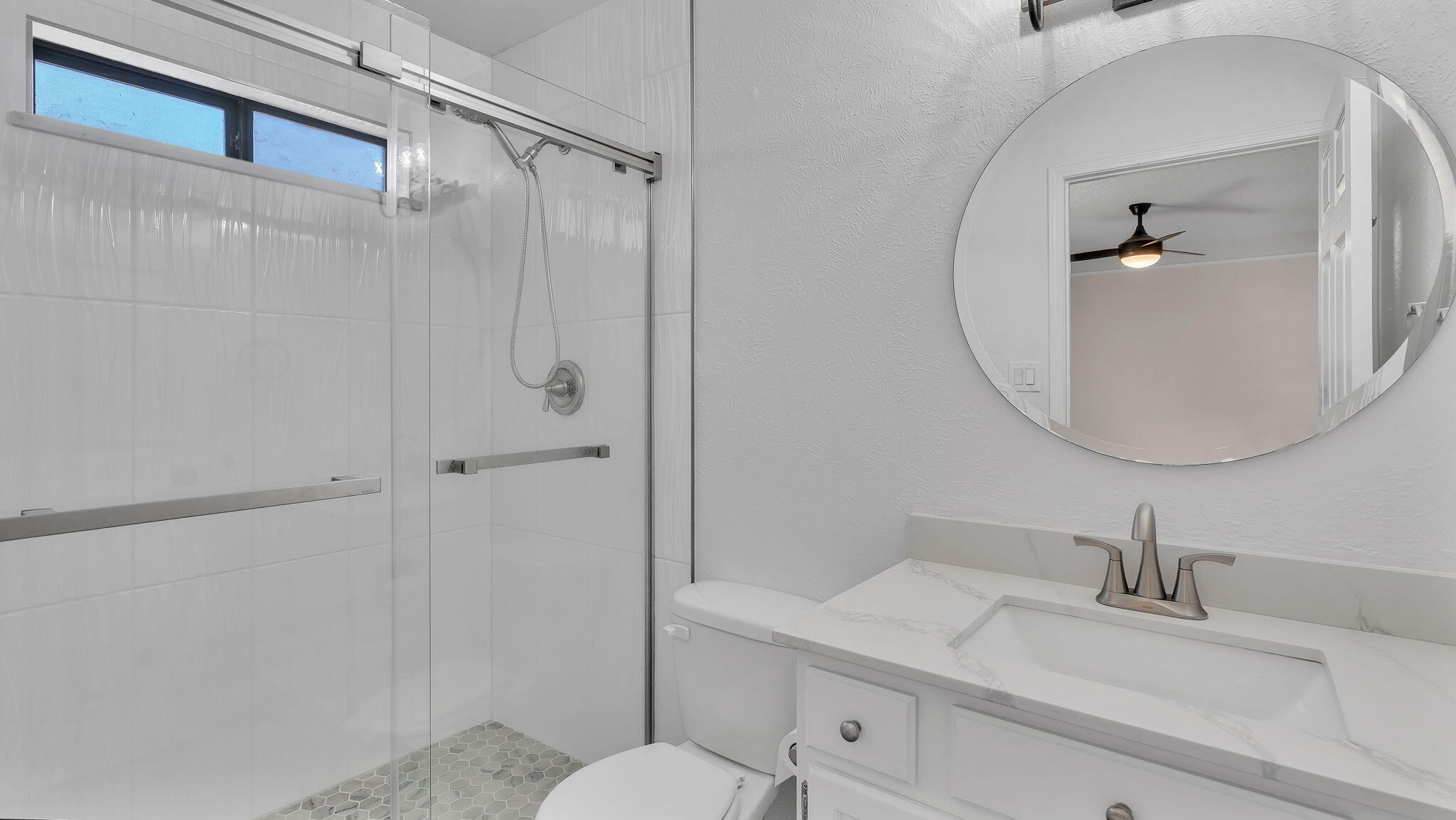 11119 SIDNEY Avenue NE