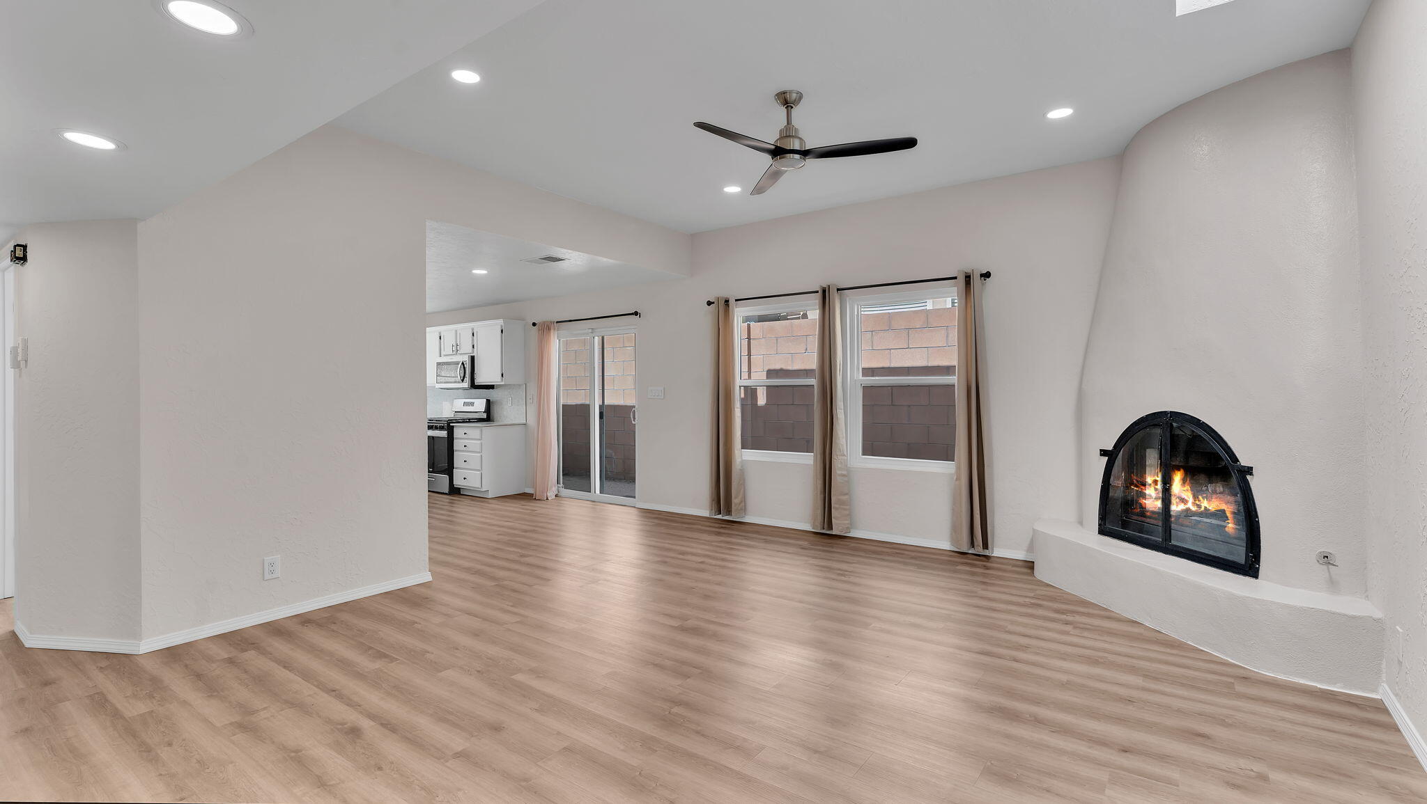 11119 SIDNEY Avenue NE