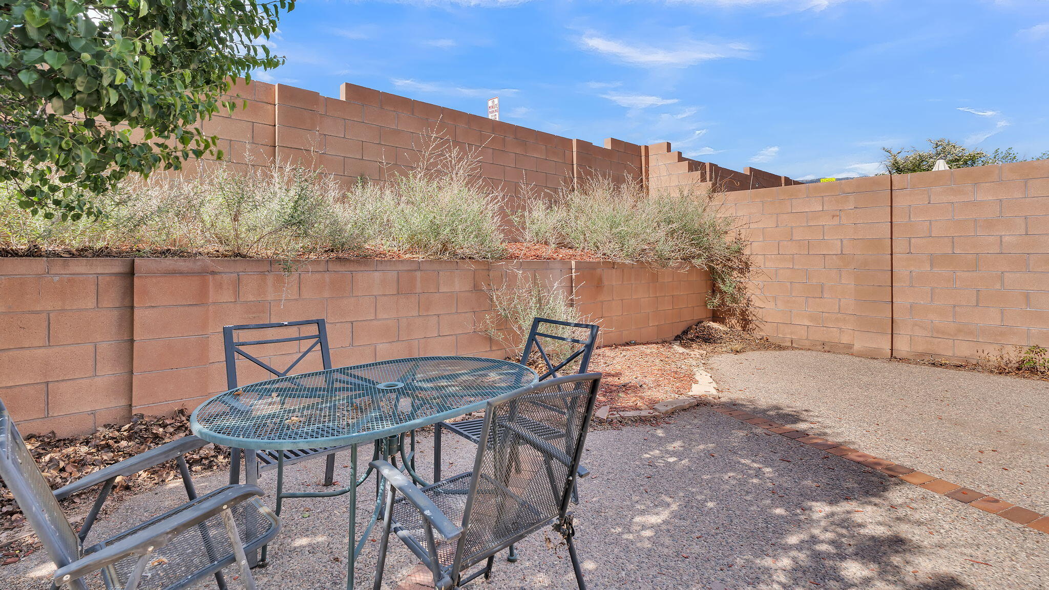 11119 SIDNEY Avenue NE