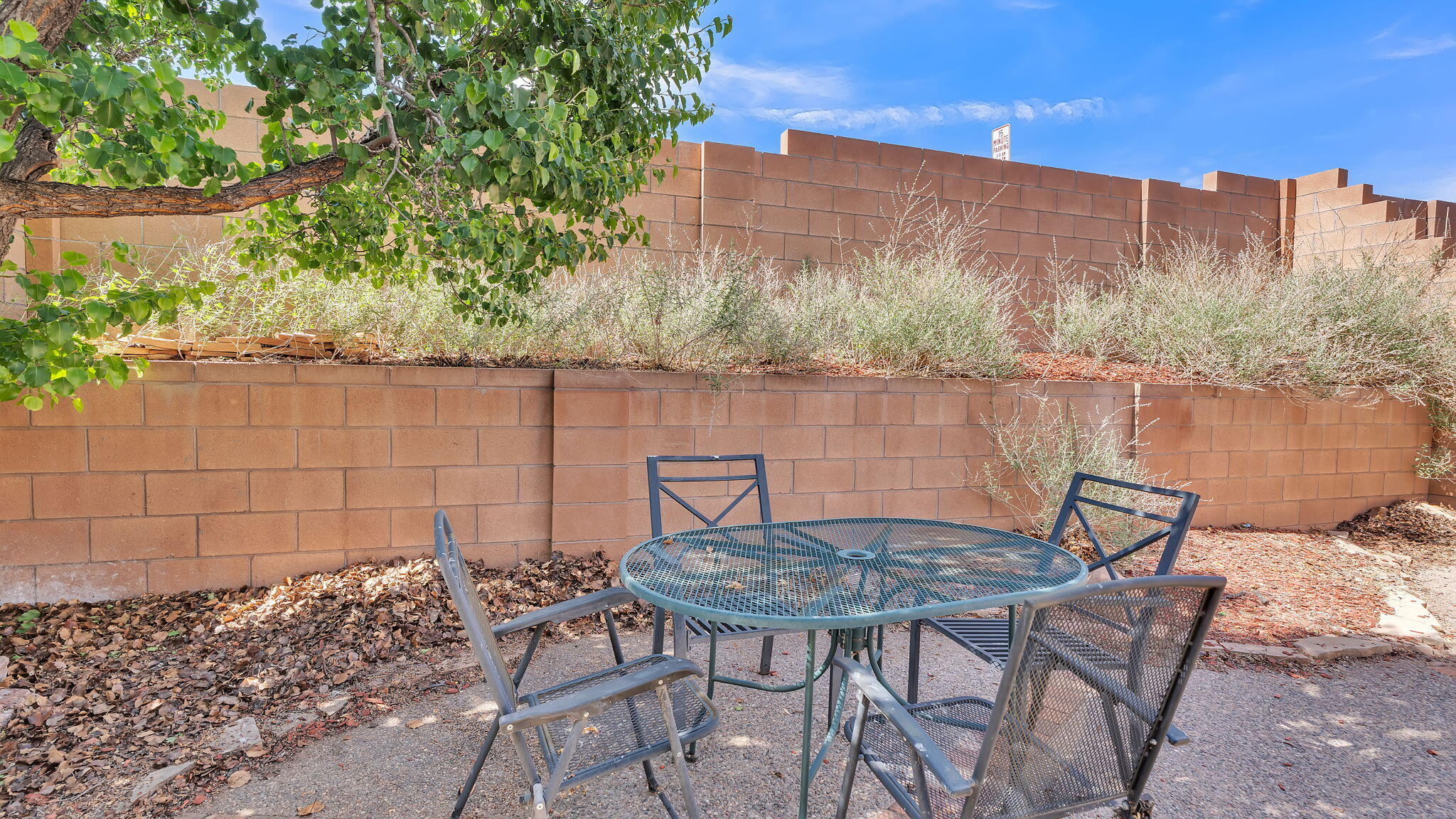 11119 SIDNEY Avenue NE