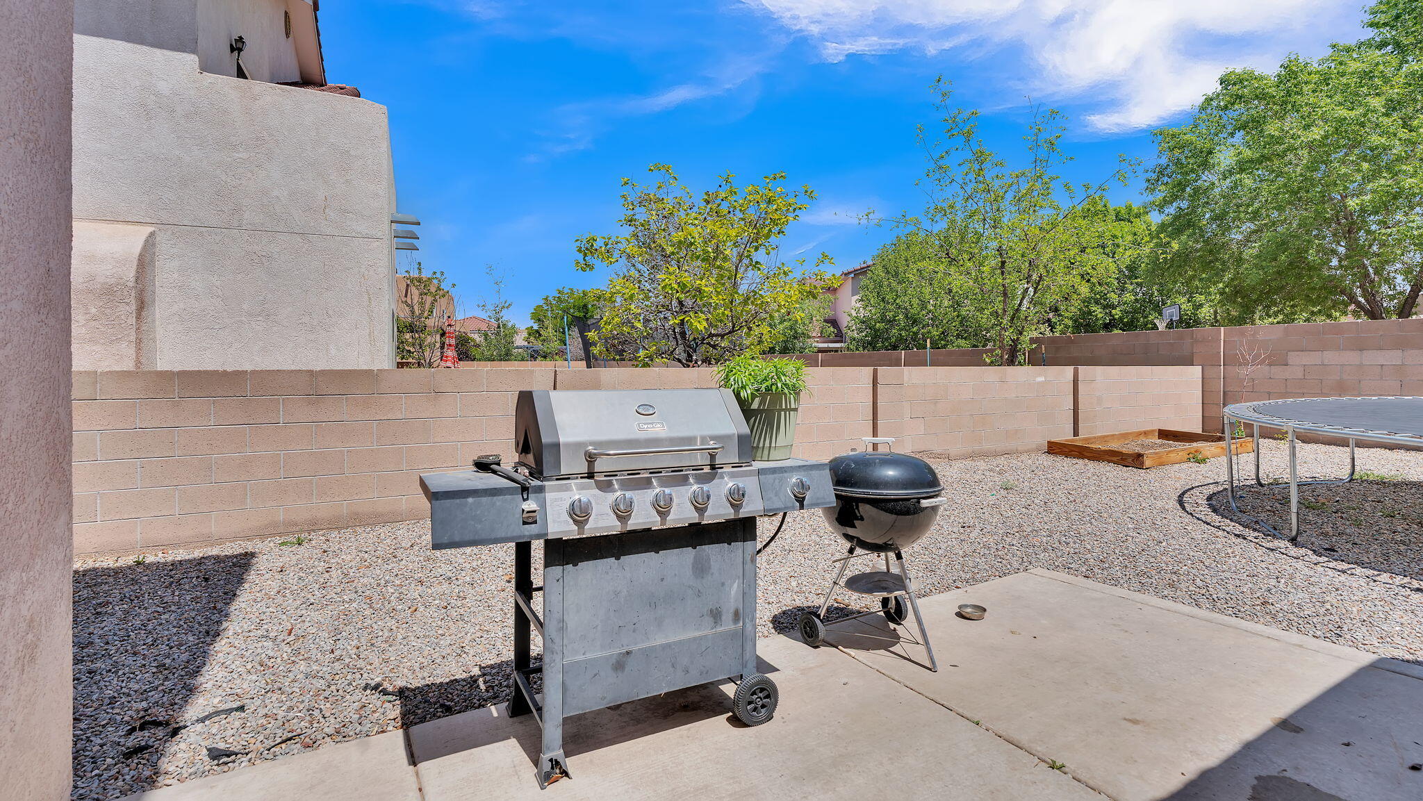 1109 Casa Maria Road NE