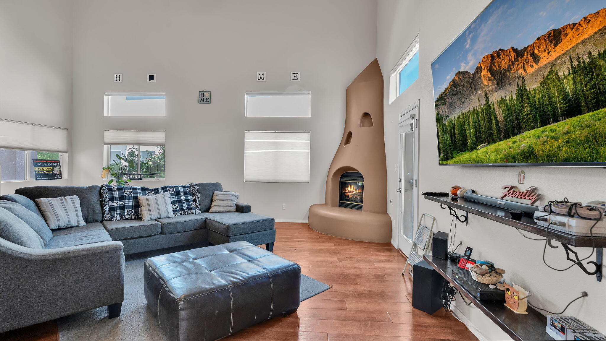 1109 Casa Maria Road NE