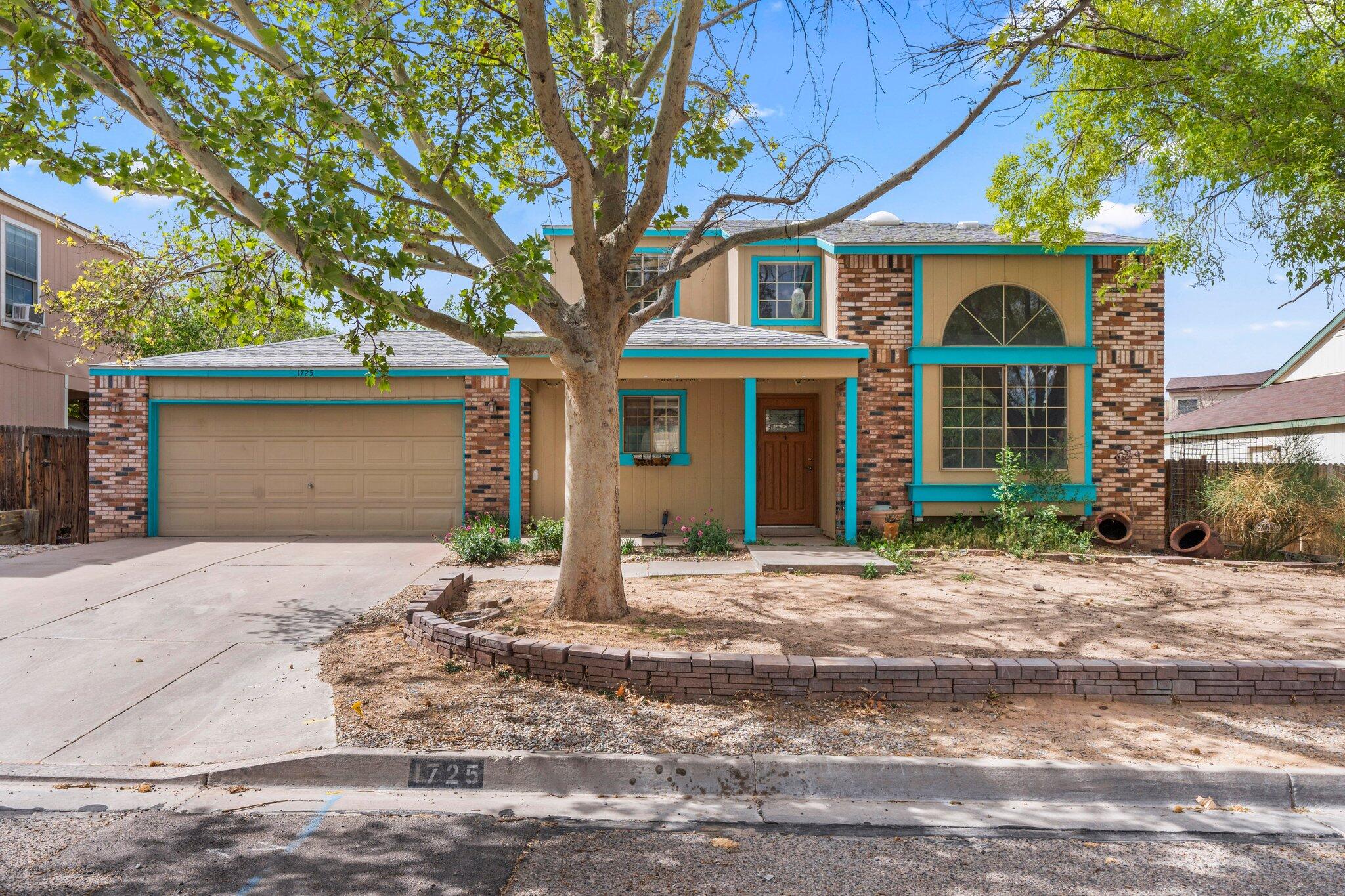 1725 CHAMISA Road NE