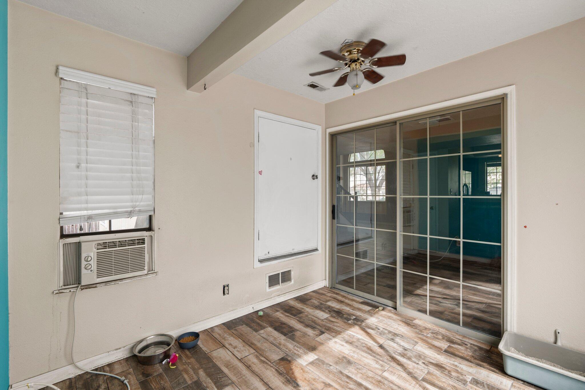 1725 CHAMISA Road NE