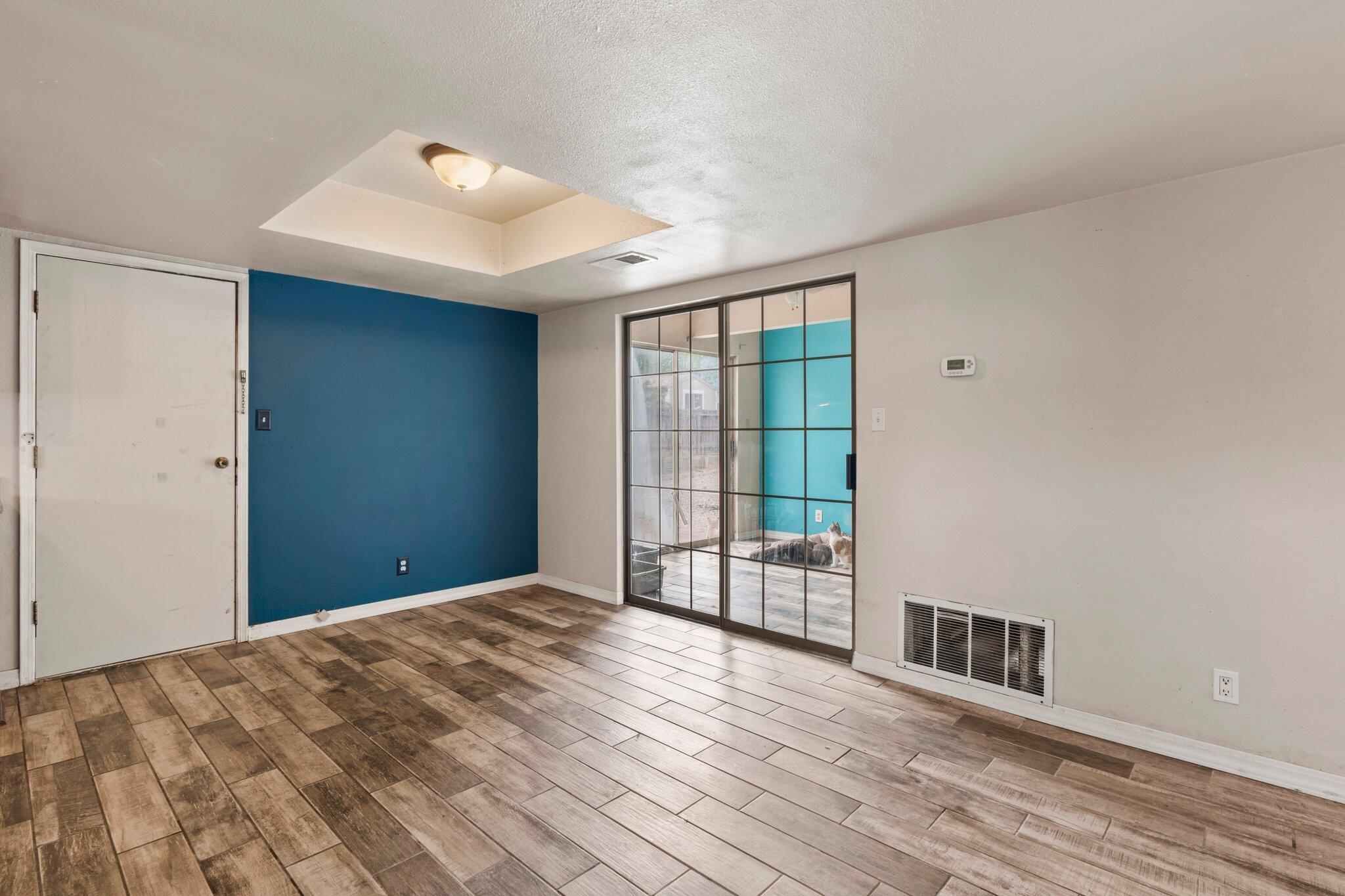 1725 CHAMISA Road NE