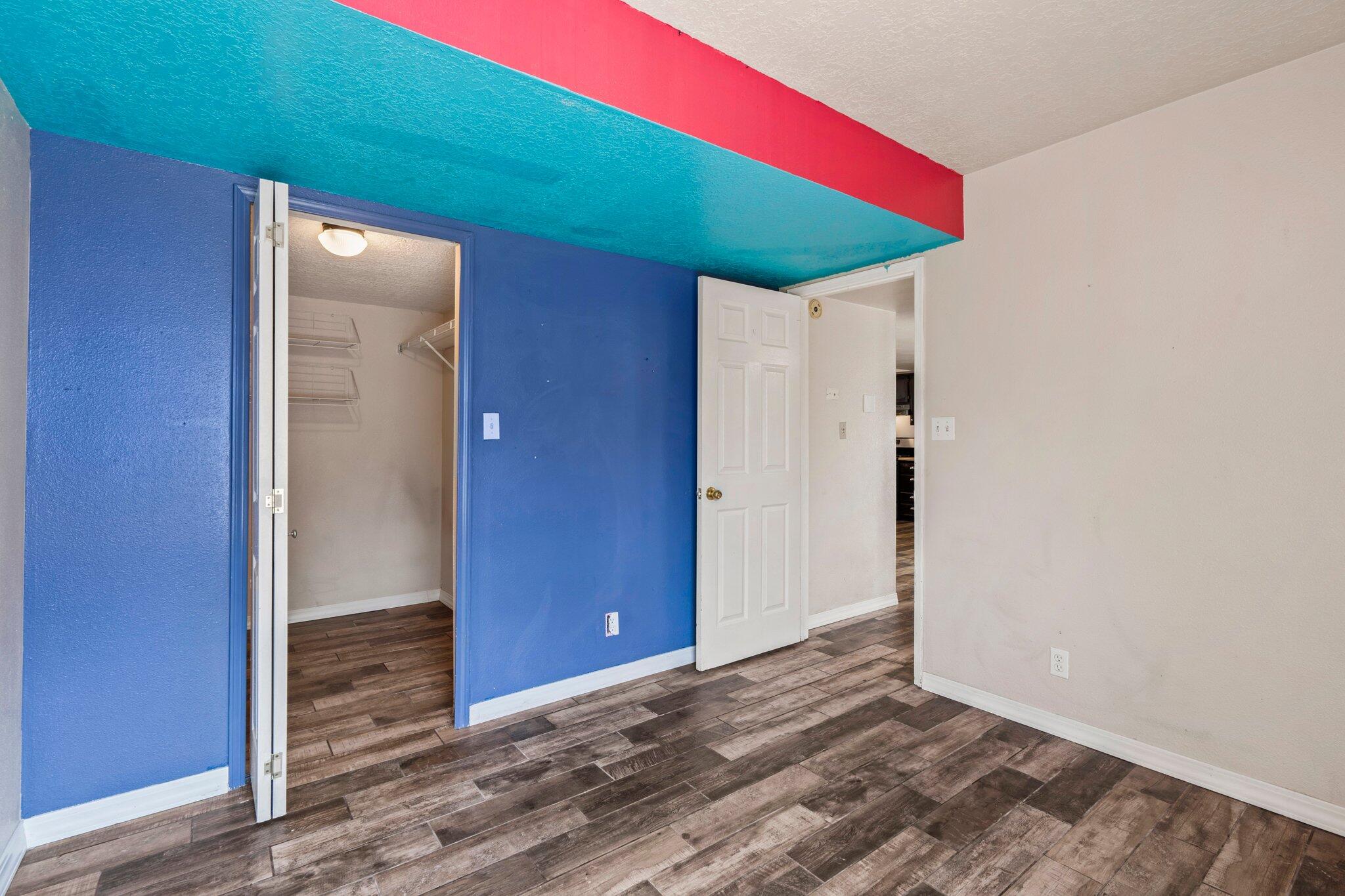 1725 CHAMISA Road NE