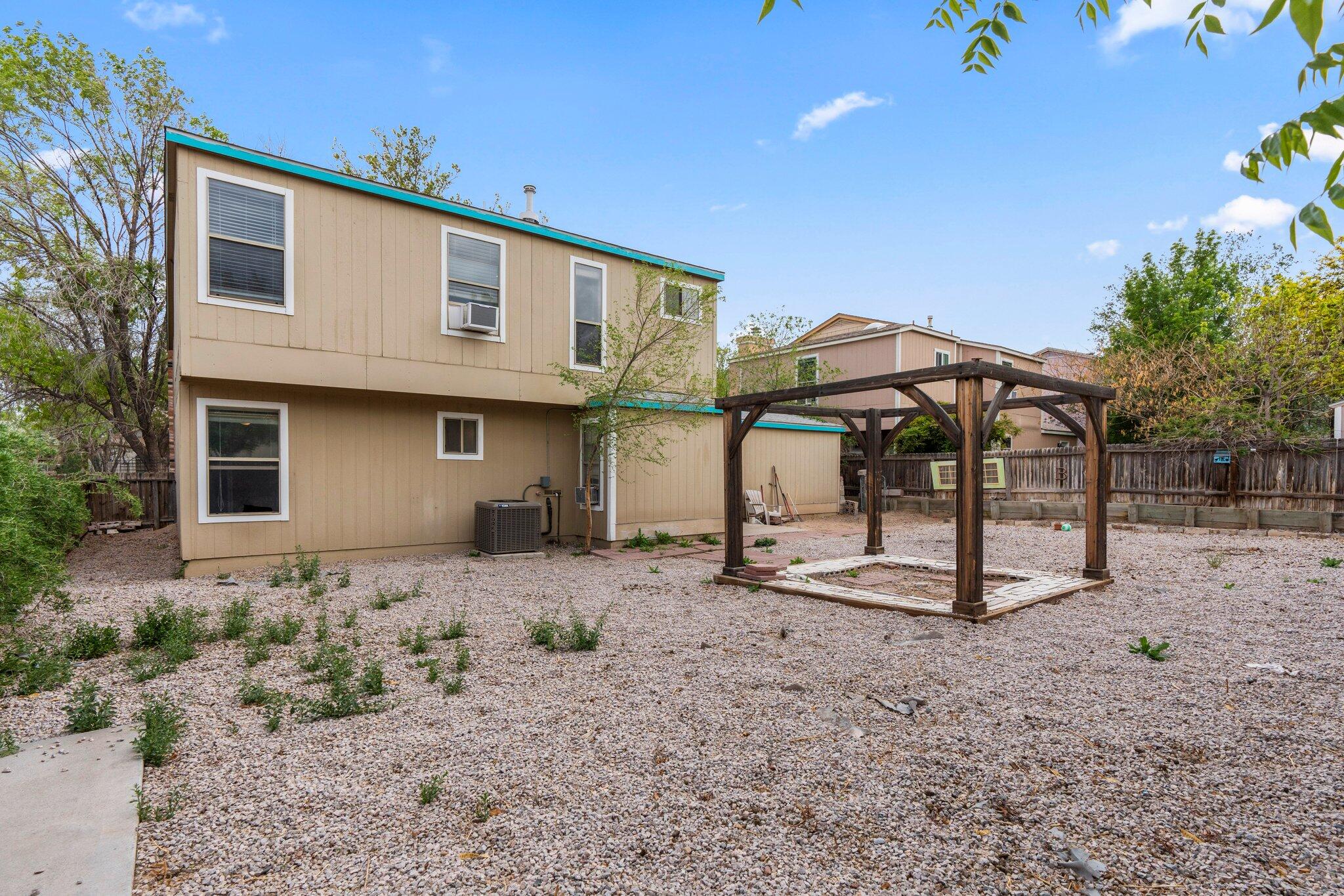 1725 CHAMISA Road NE