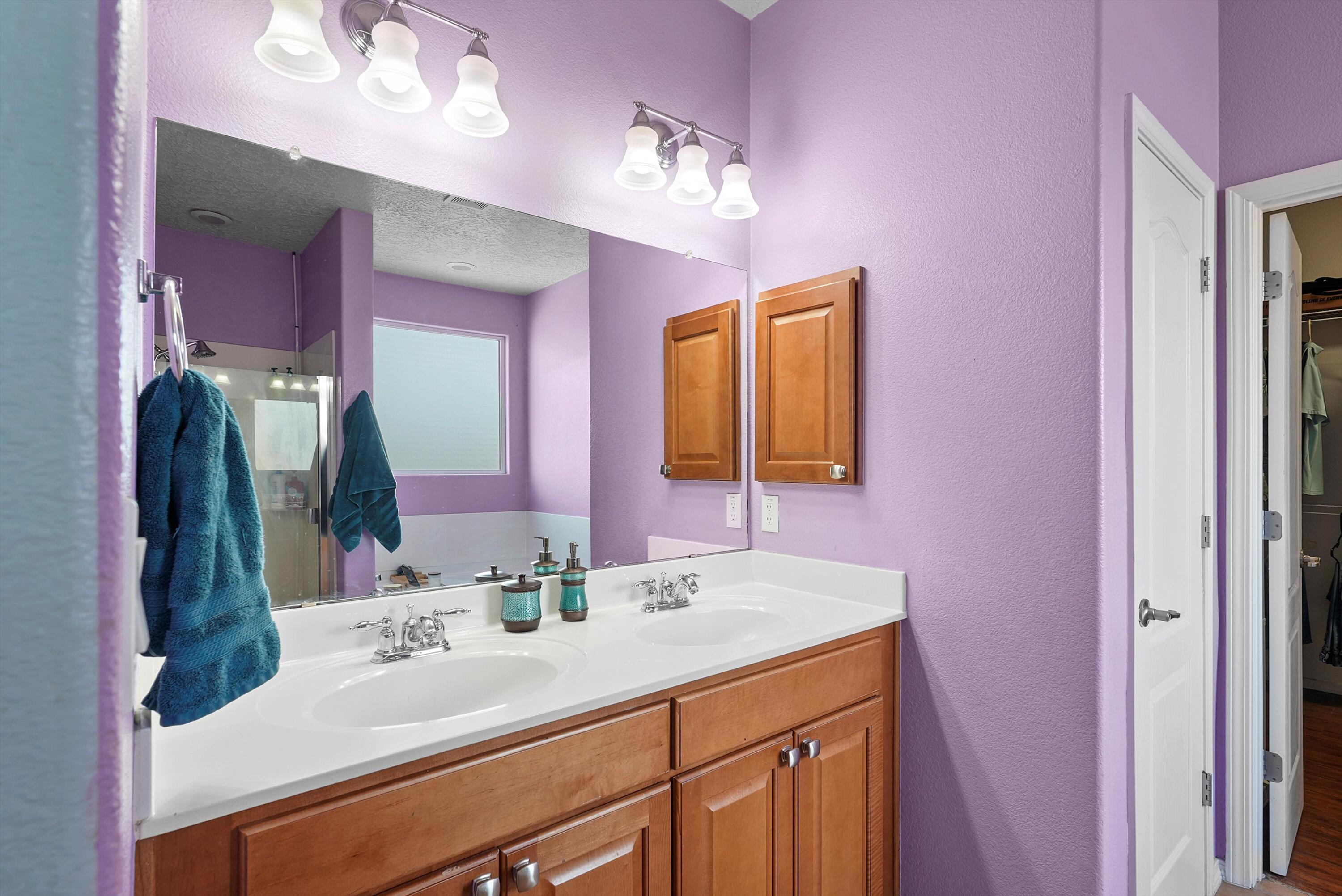 2203 VIA ESTERLINA Avenue SE