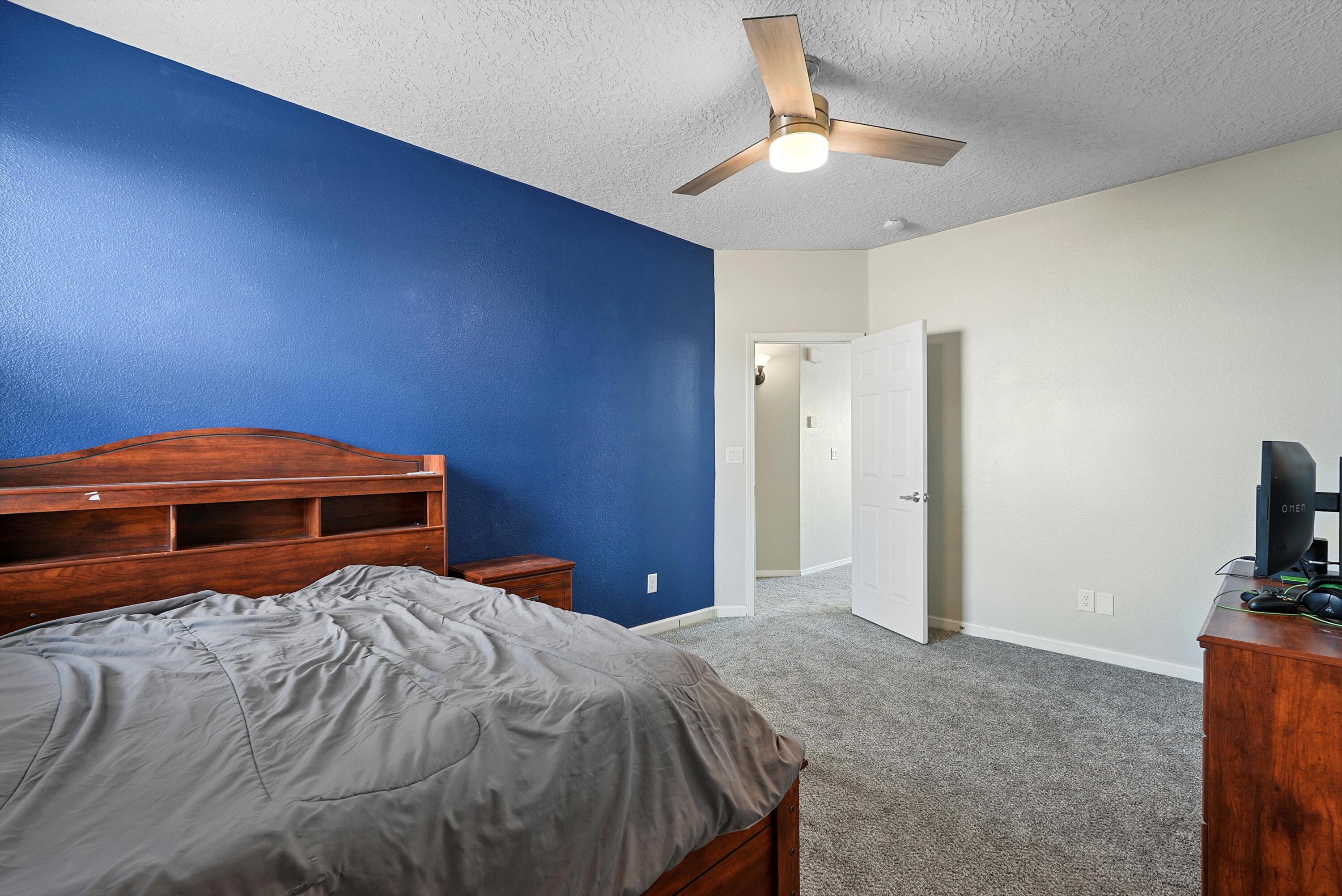 2203 VIA ESTERLINA Avenue SE