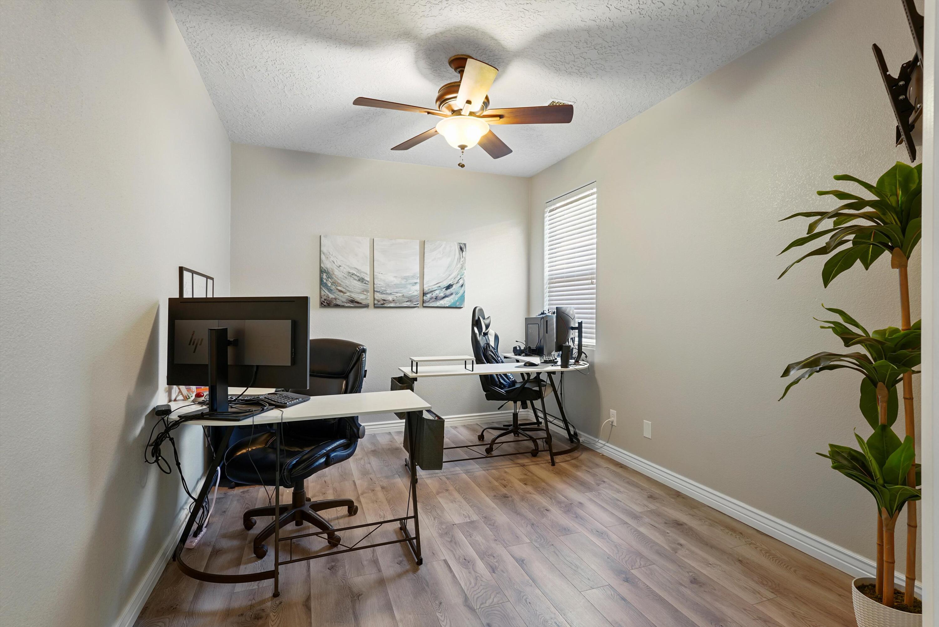 2203 VIA ESTERLINA Avenue SE