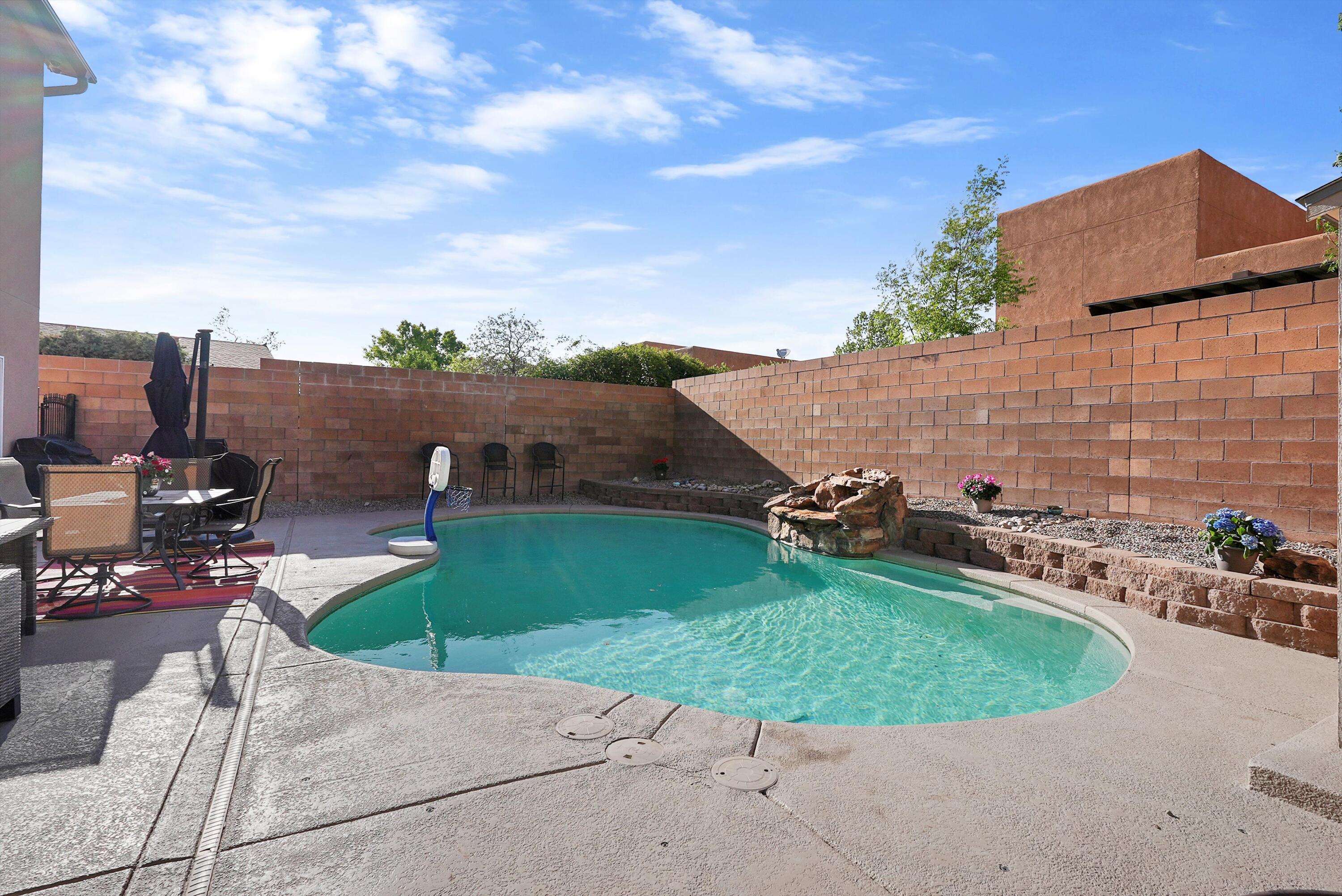 2203 VIA ESTERLINA Avenue SE