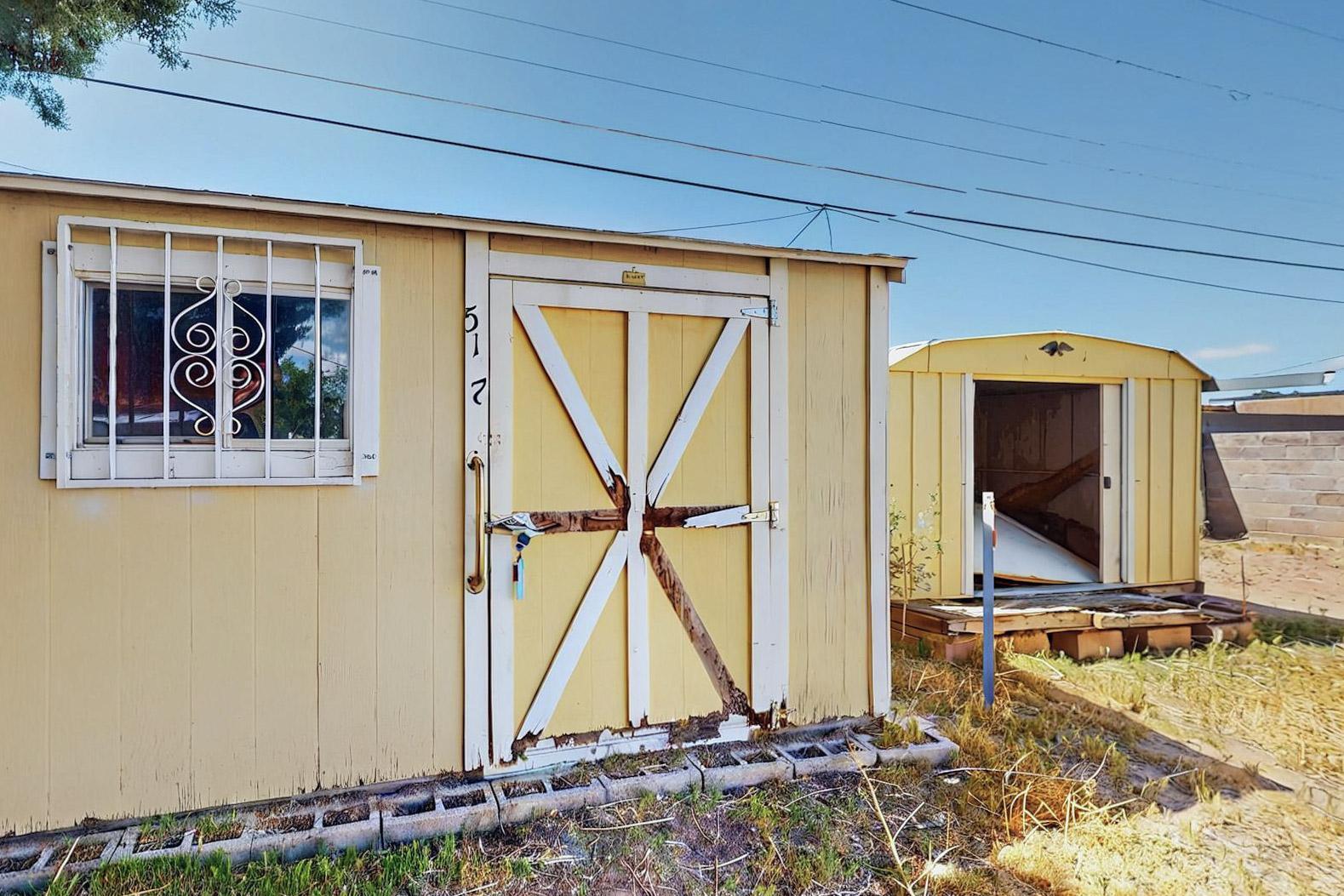 512 DOUGLAS MACARTHUR Road NW