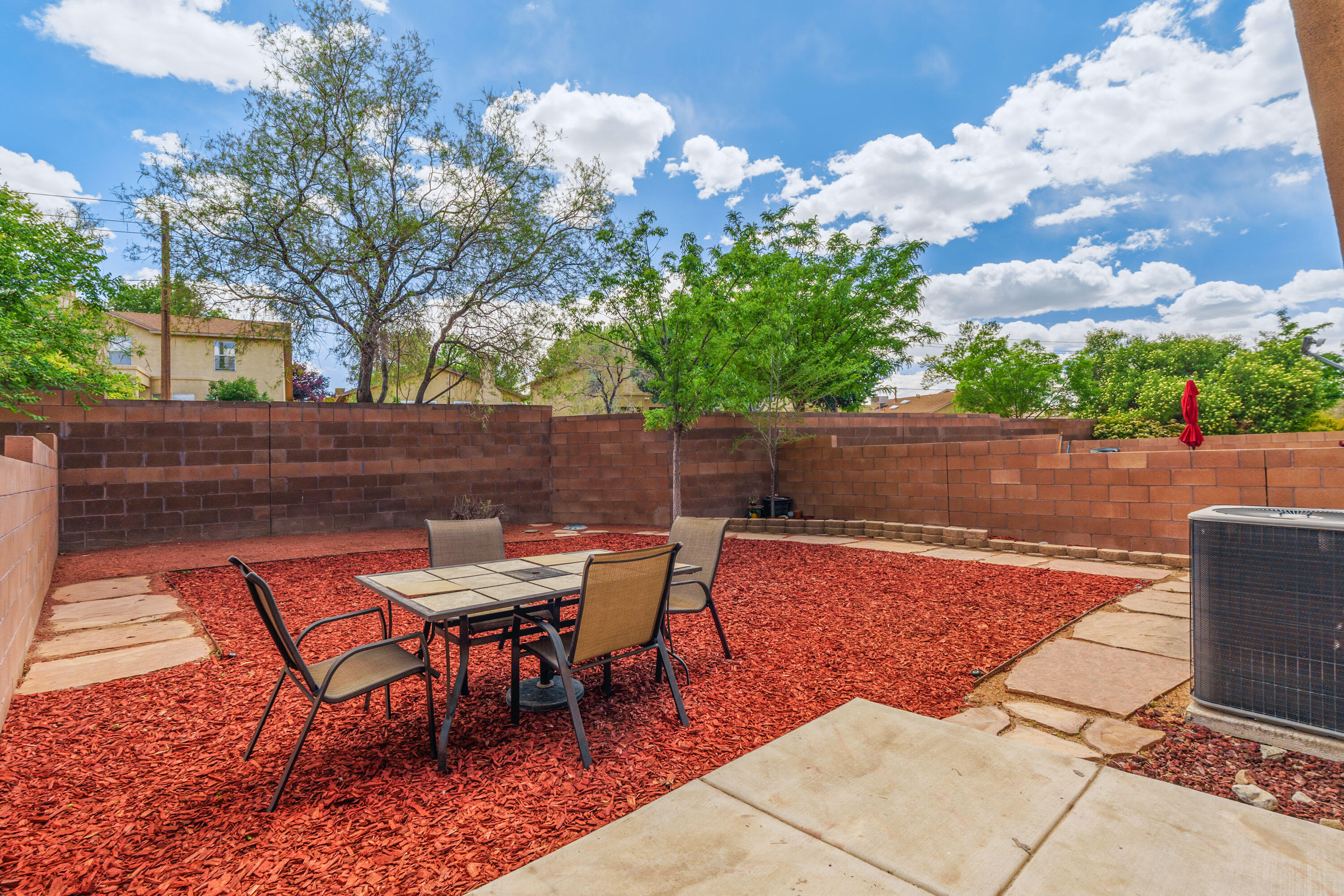 10932 Fort Point Lane NE