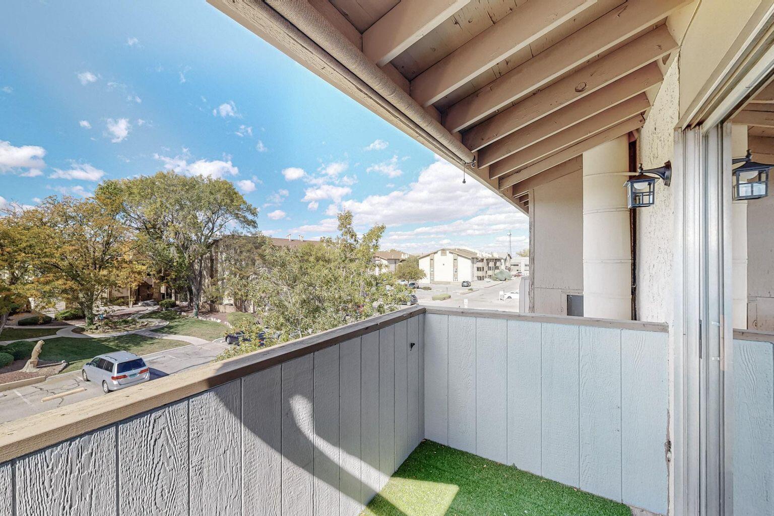 3831 MONTGOMERY Boulevard NE 433